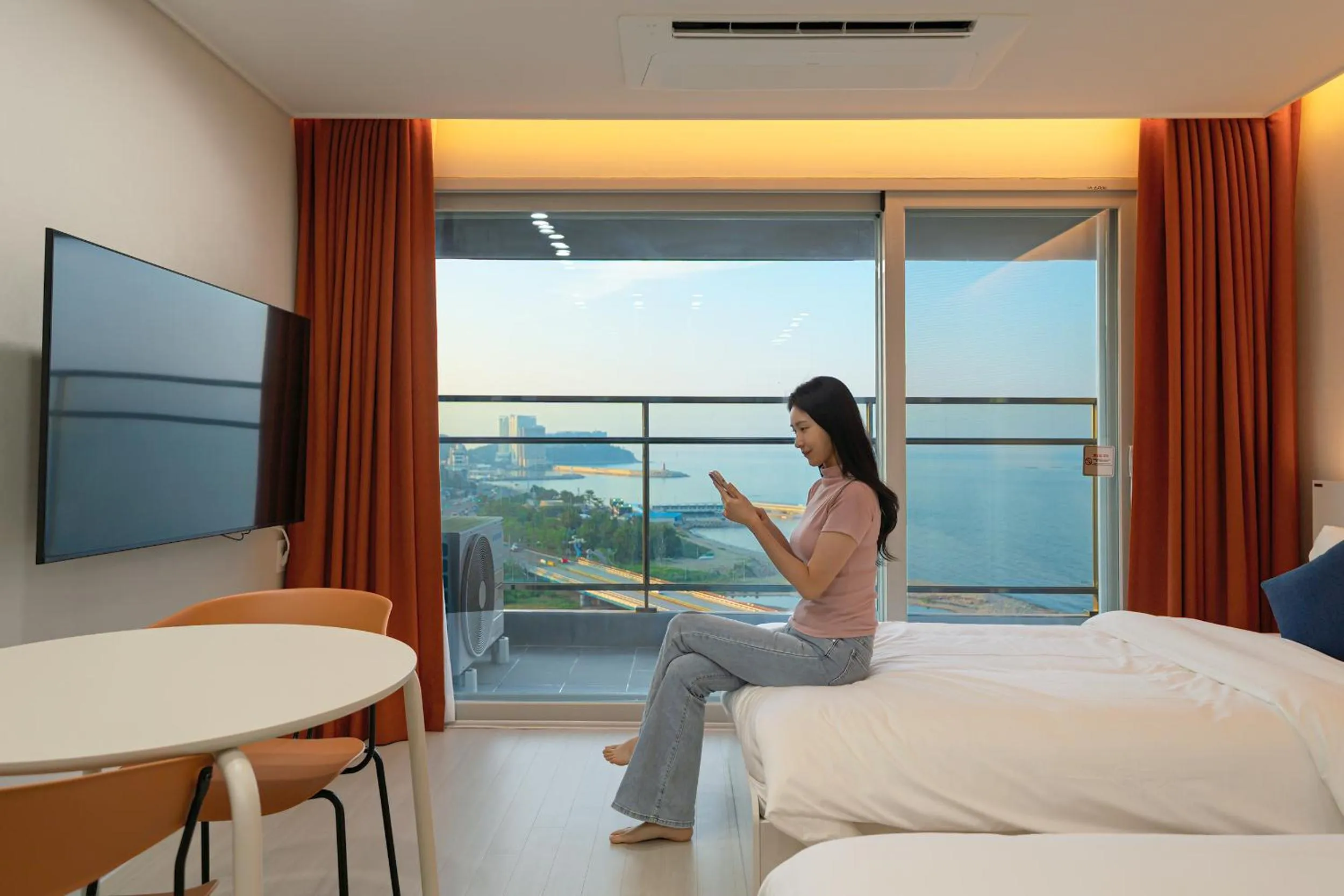 Bed in DIAMER Hotel Sokcho by AankStay