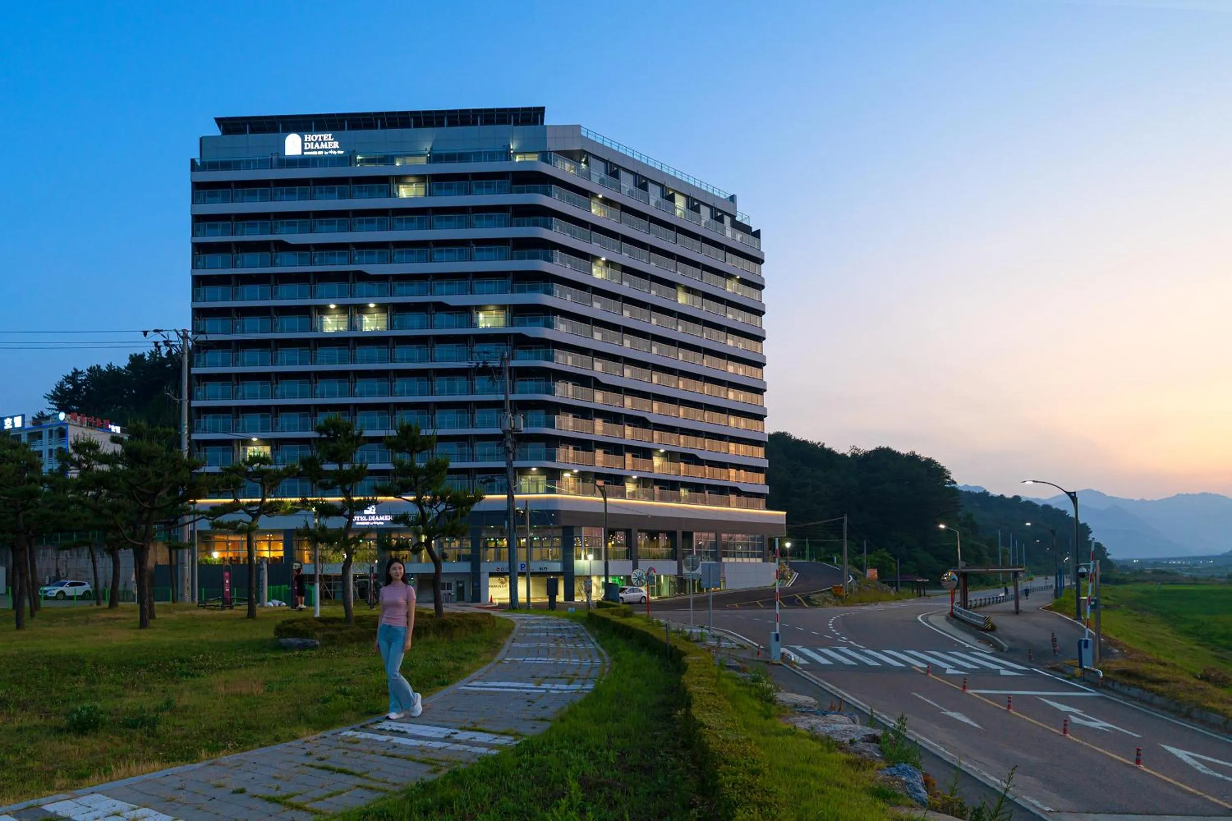 Property building in DIAMER Hotel Sokcho by AankStay