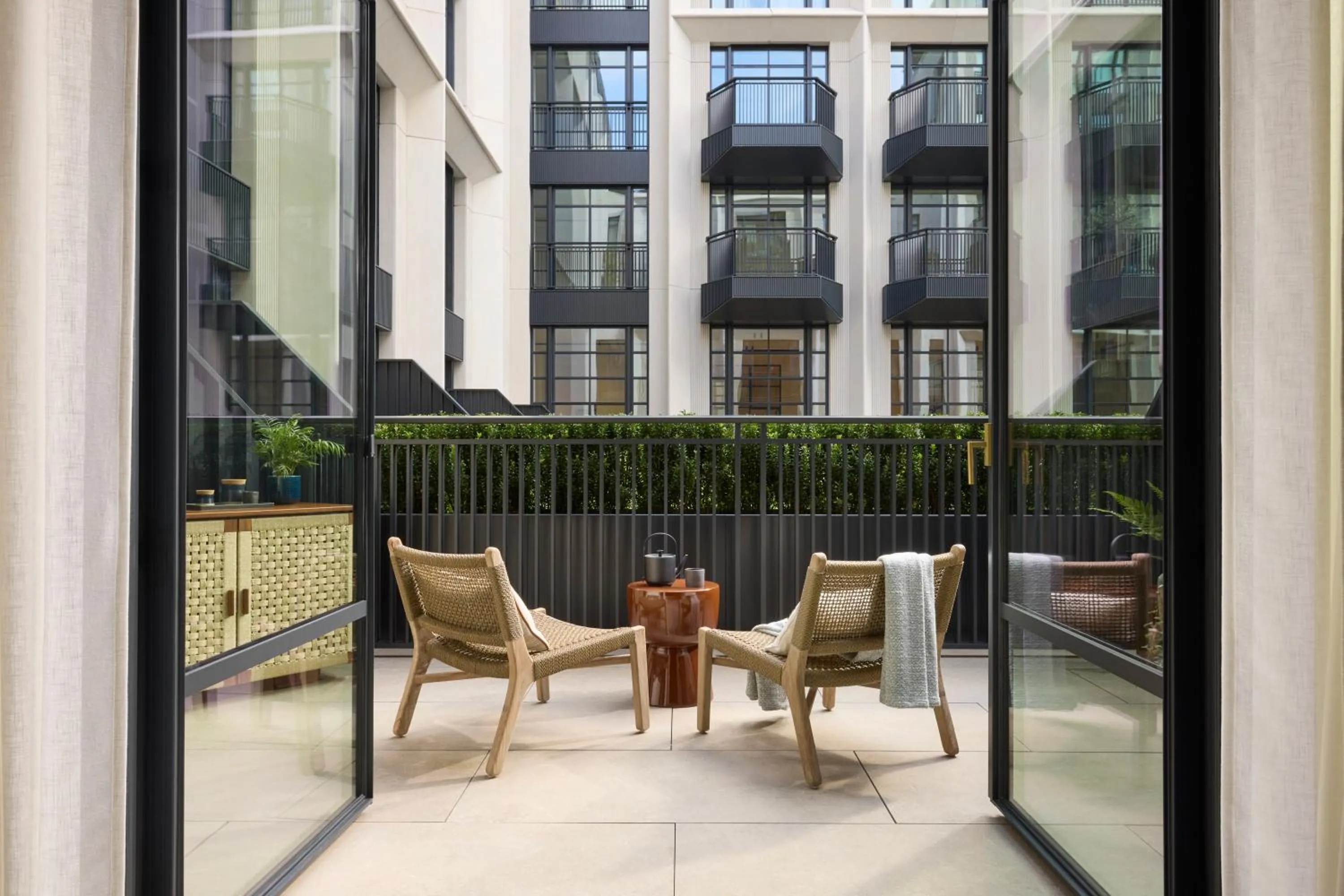 Balcony/Terrace in Six Senses London
