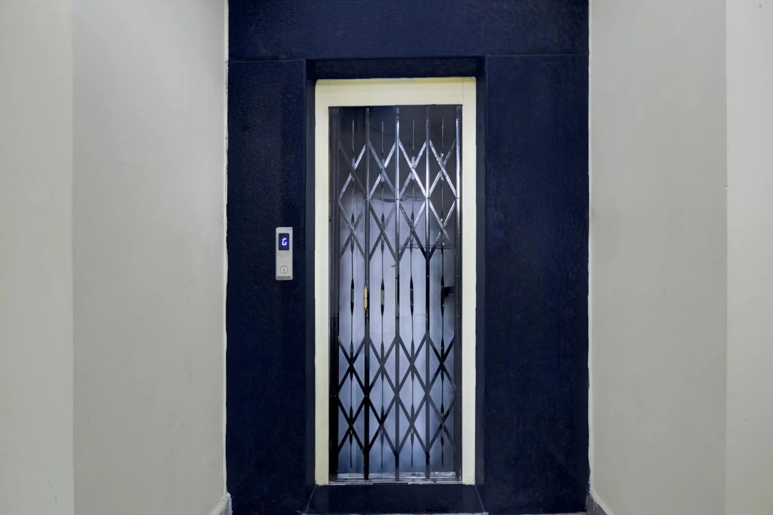 Lobby or reception in Super Collection O Kothapet Near Omini Hospital