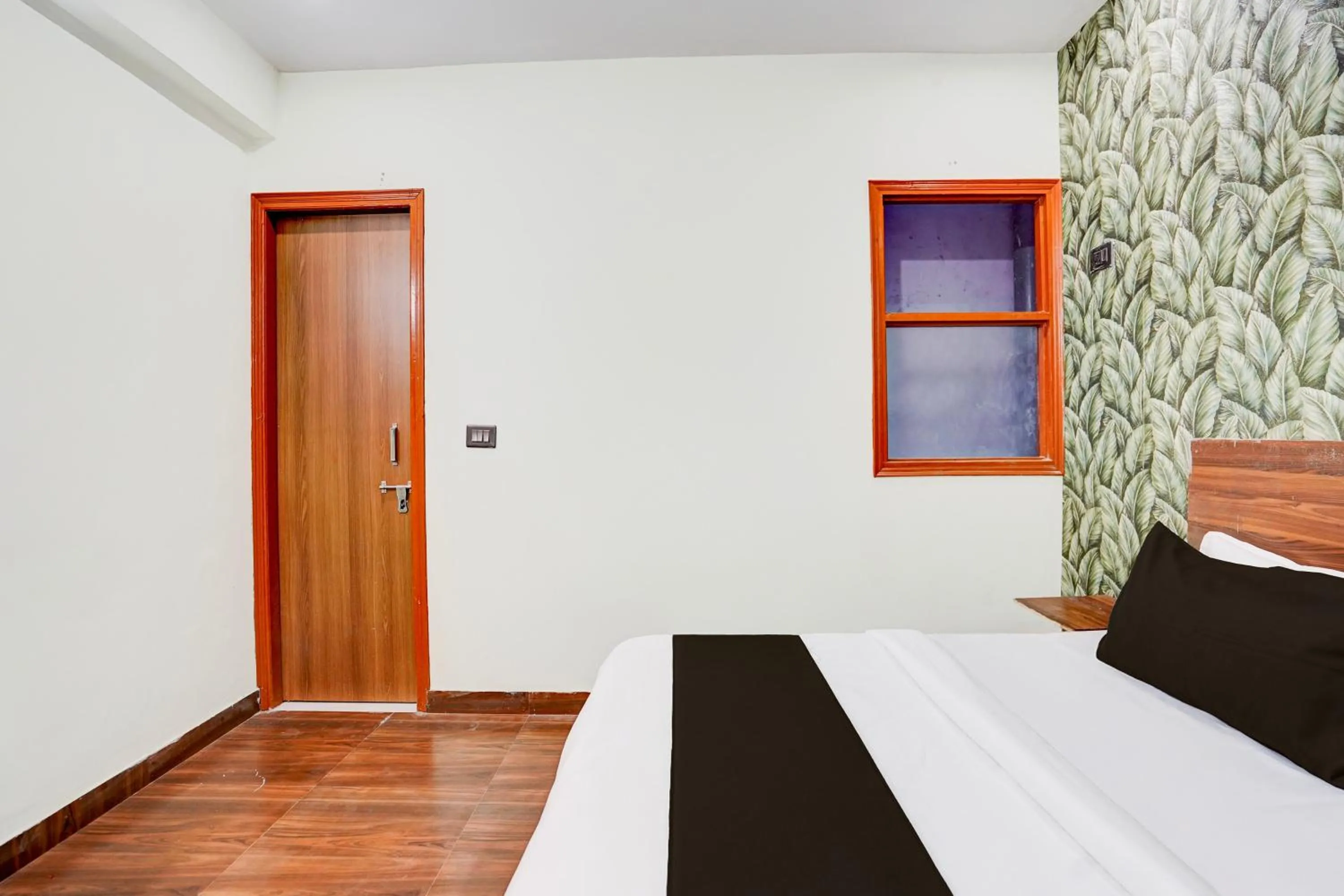 Bedroom in Super Hotel O Highway Residency