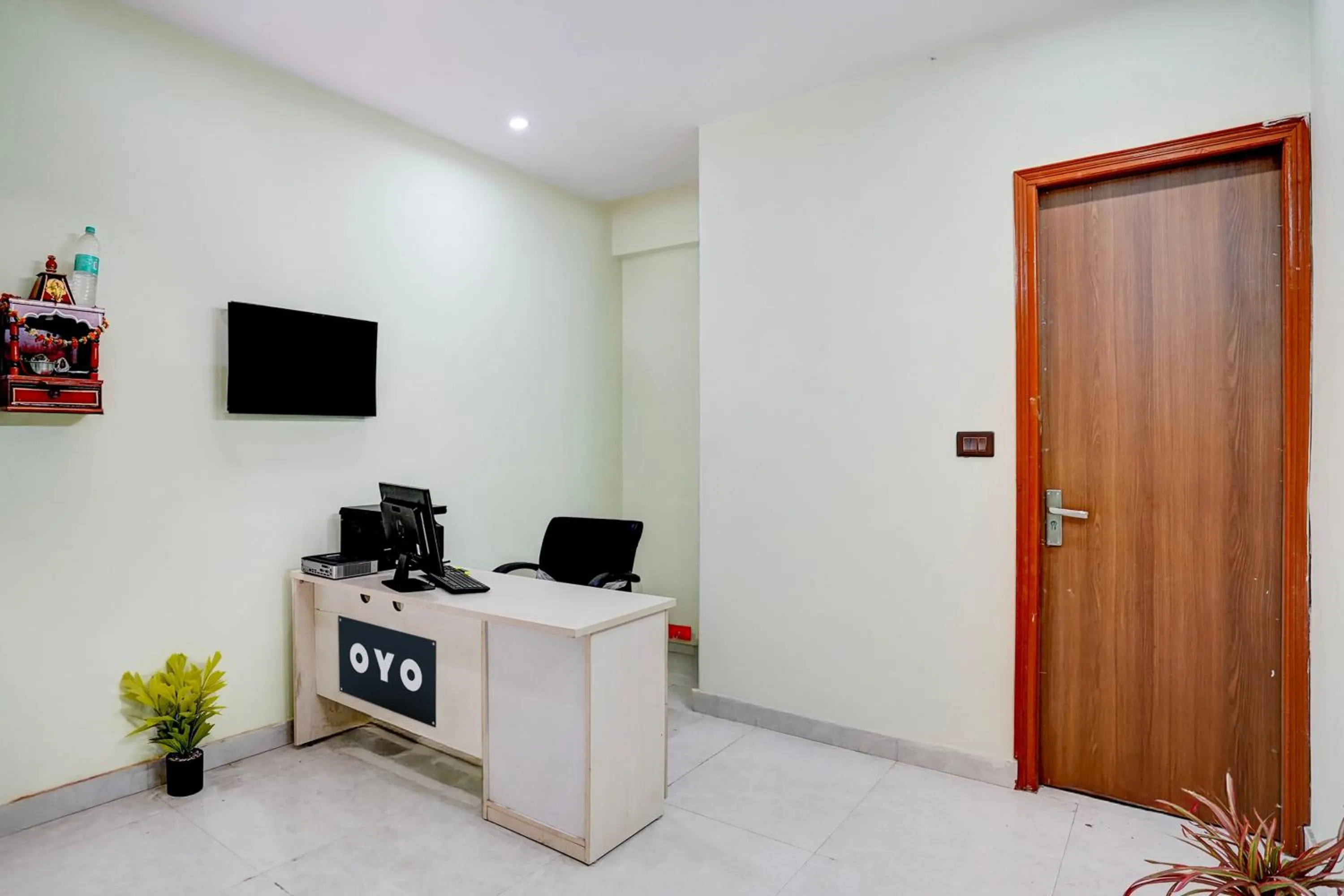 Lobby or reception in Super Hotel O Highway Residency