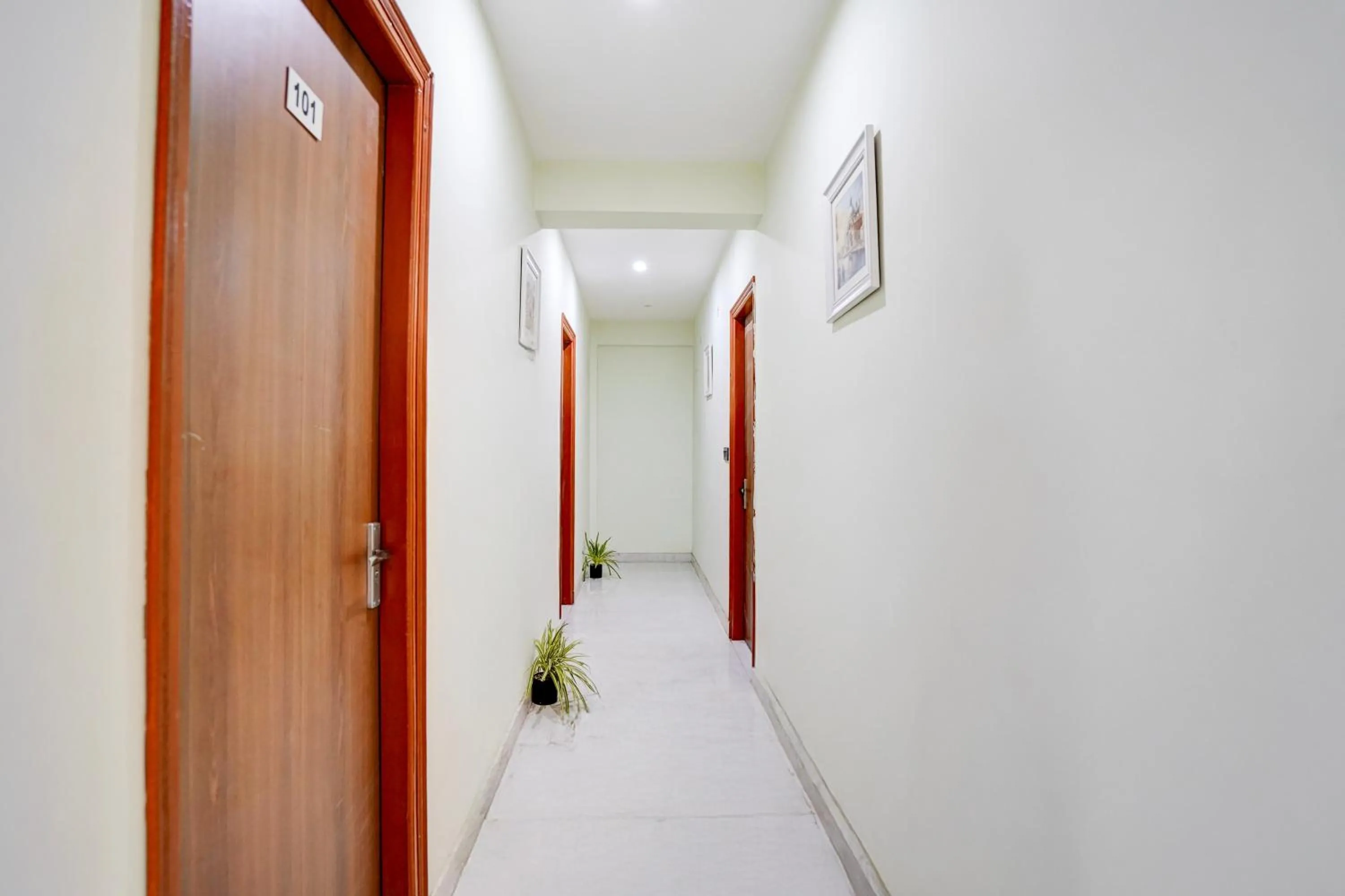 Lobby or reception in Super Hotel O Highway Residency