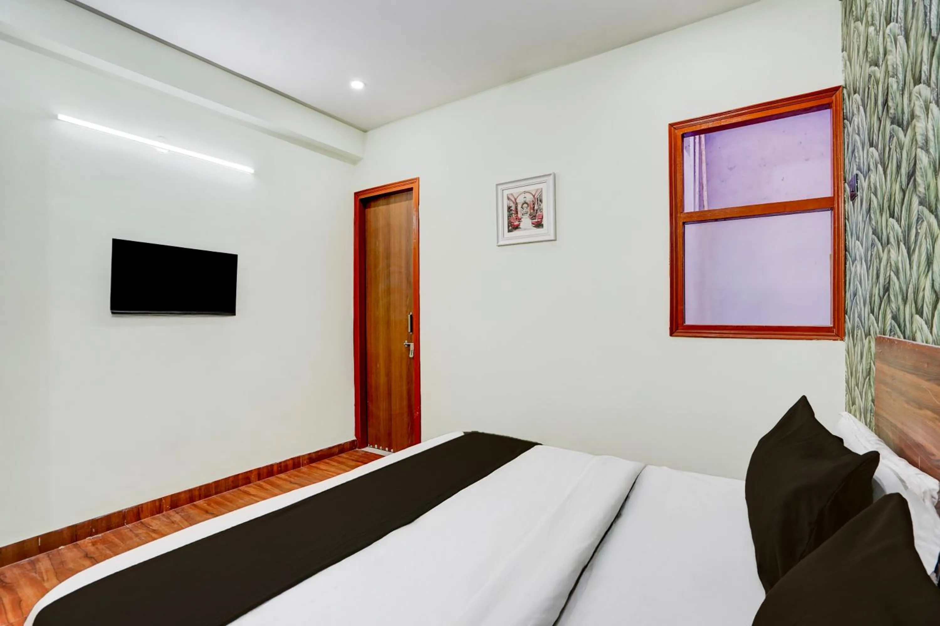 Bedroom in Super Hotel O Highway Residency