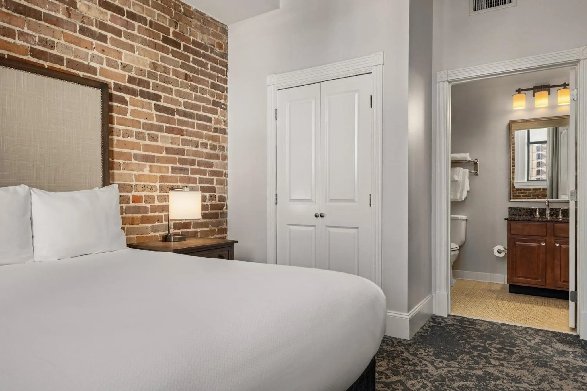 Bedroom, Bed in Club Wyndham La Belle Maison