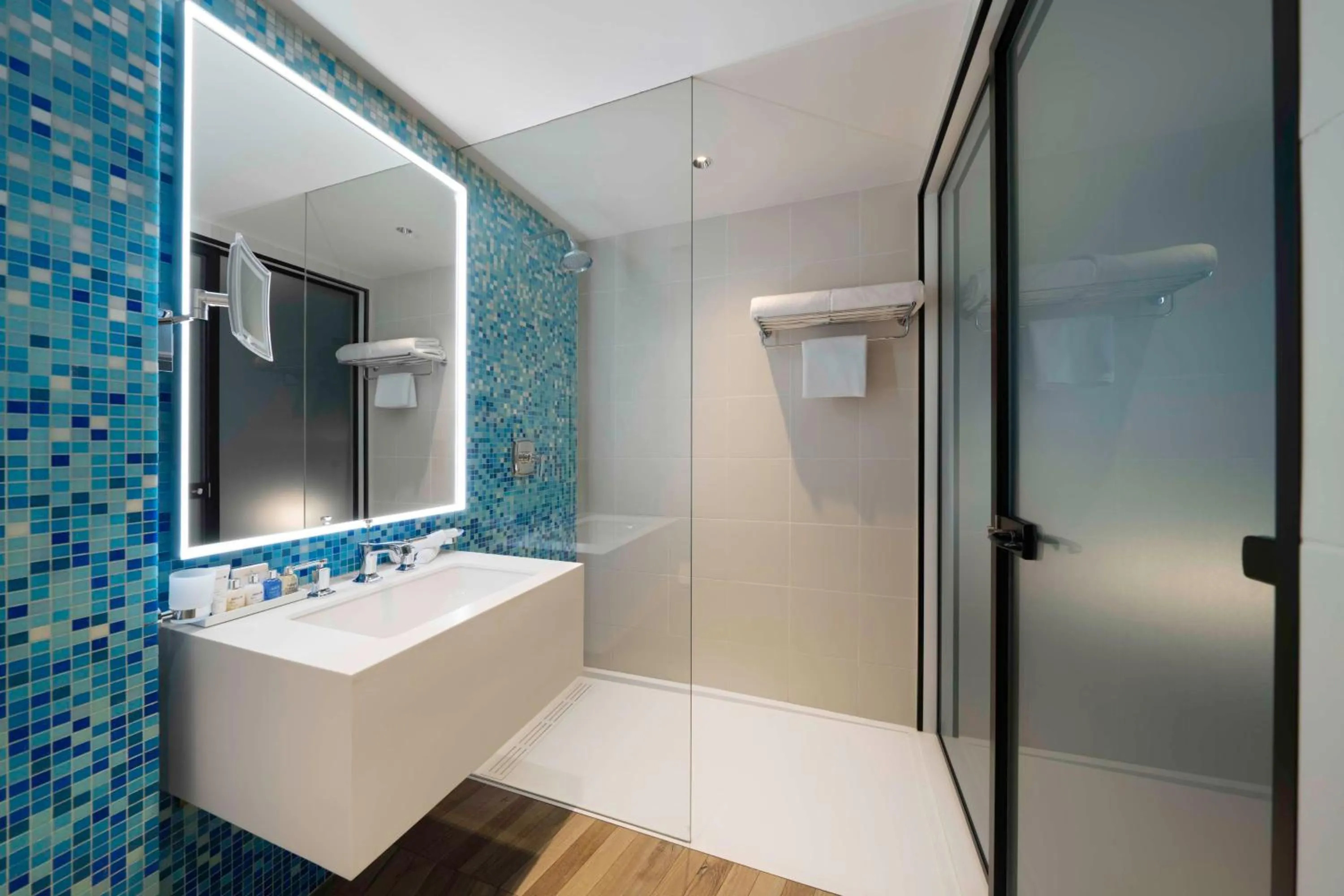 Bathroom in Radisson Blu Hotel, Riyadh Al Sahafa