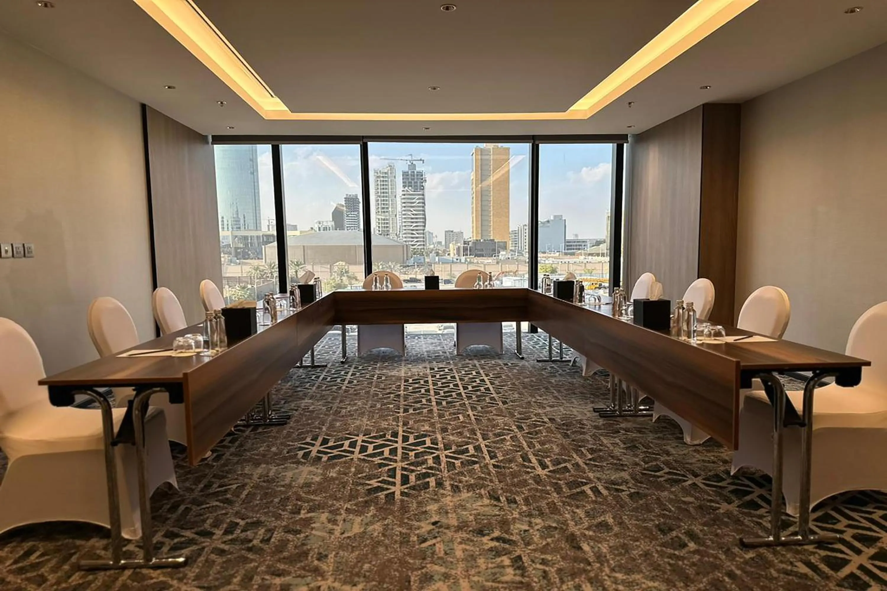 Meeting/conference room in Radisson Blu Hotel, Riyadh Al Sahafa