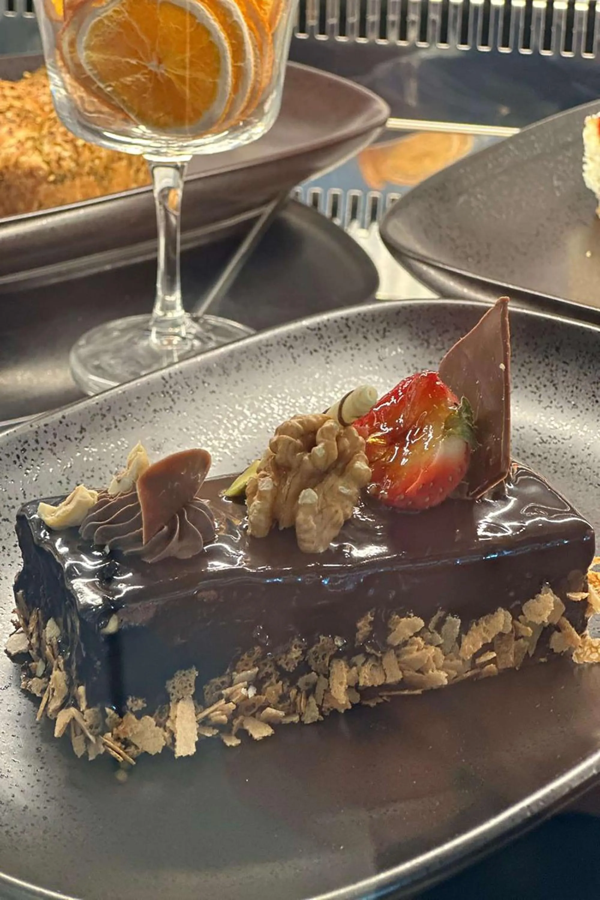 Food and drinks in Radisson Blu Hotel, Riyadh Al Sahafa