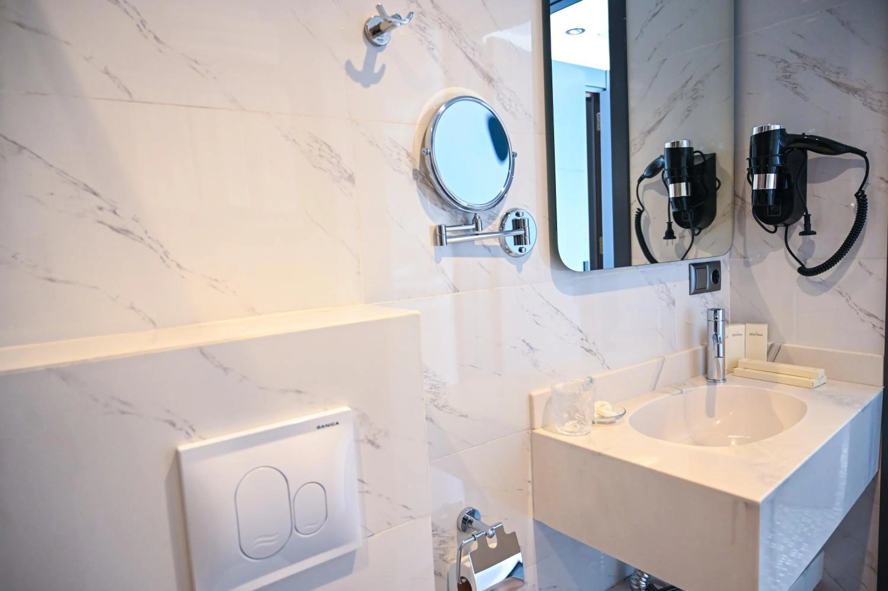 Bathroom in Landmark Hotel