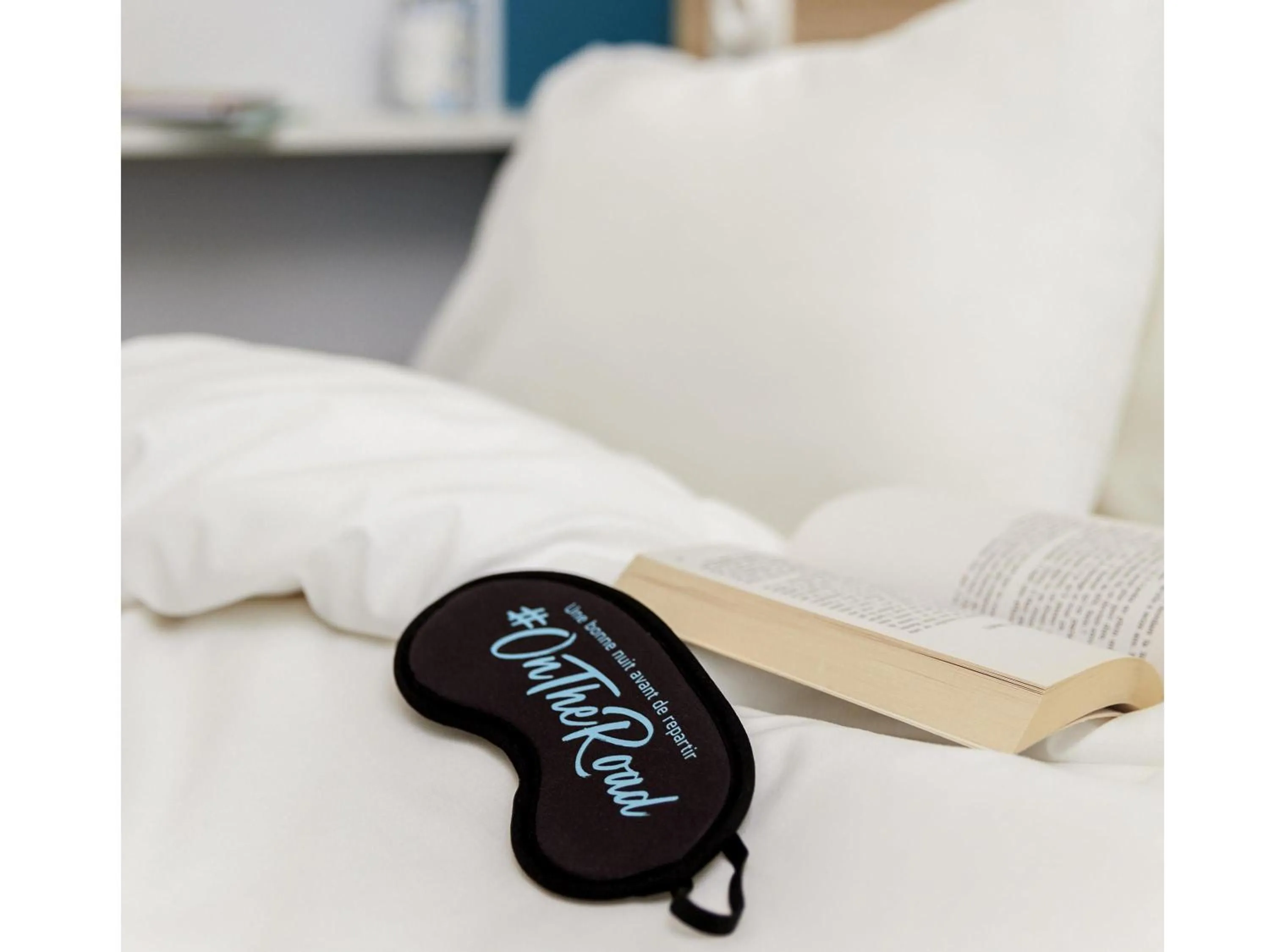 Bedroom, Bed in HotelF1 Paris Saint Ouen Marché Aux Puces