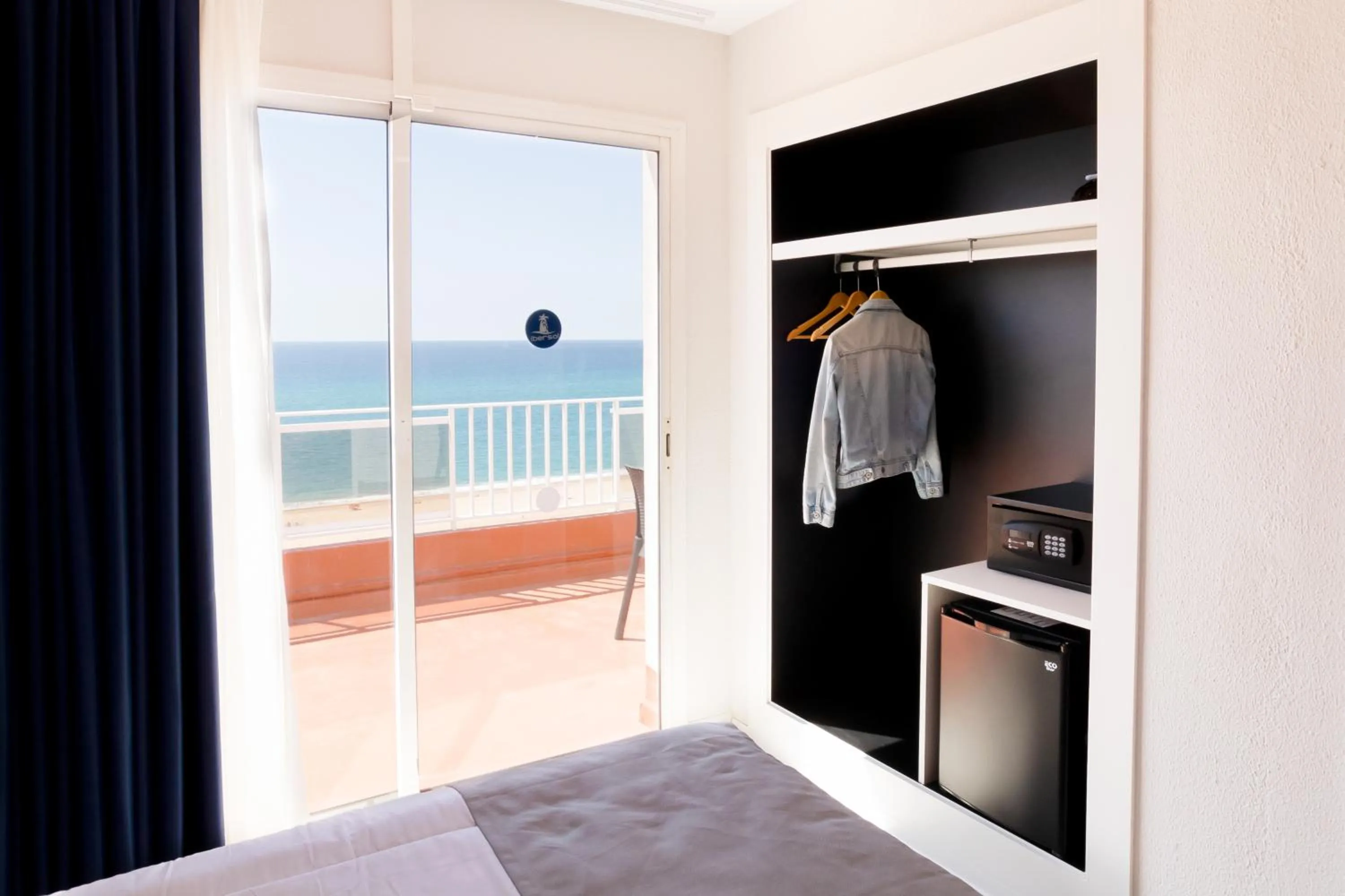 Balcony/Terrace, Bed in Ibersol Sorra d'Or