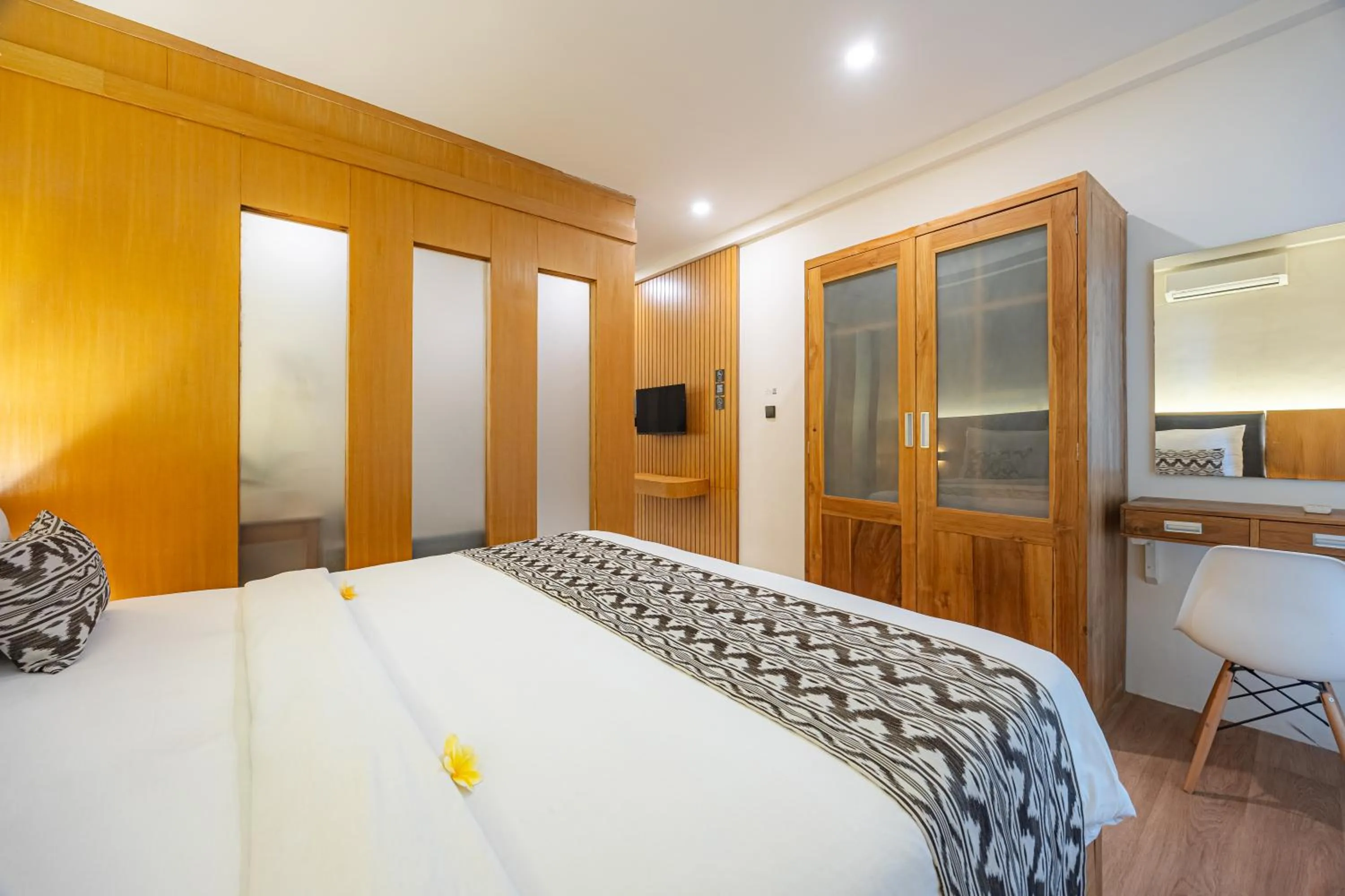 Bedroom, Bed in Bali True Living