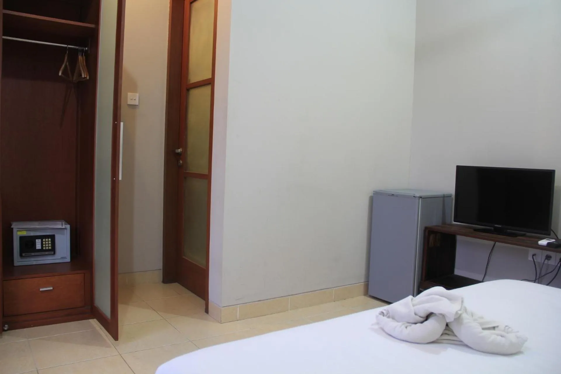 Photo of the whole room, Bed in Semarandana Bedrooms and Pool