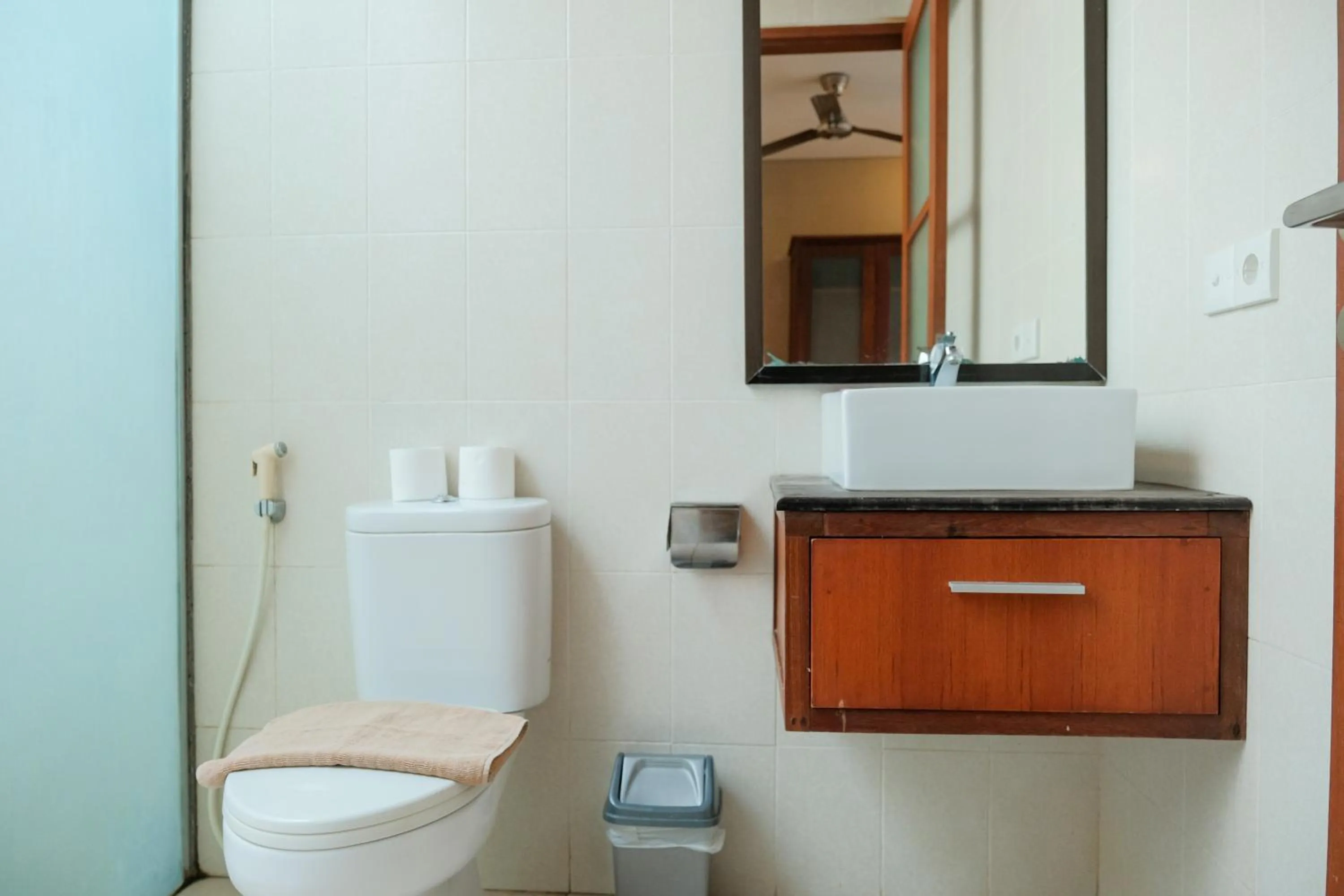 Toilet in Semarandana Bedrooms and Pool