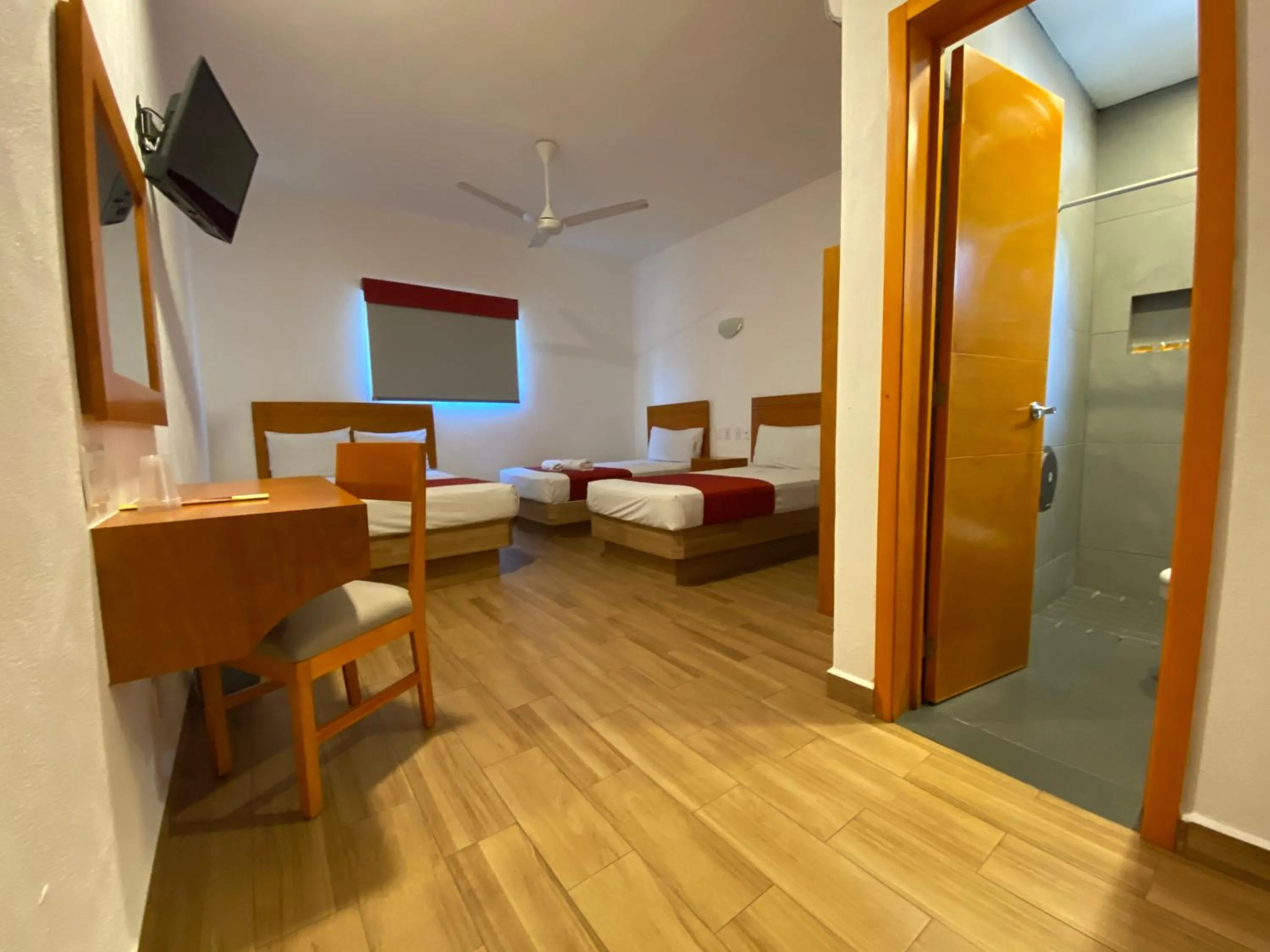 Hotel LB