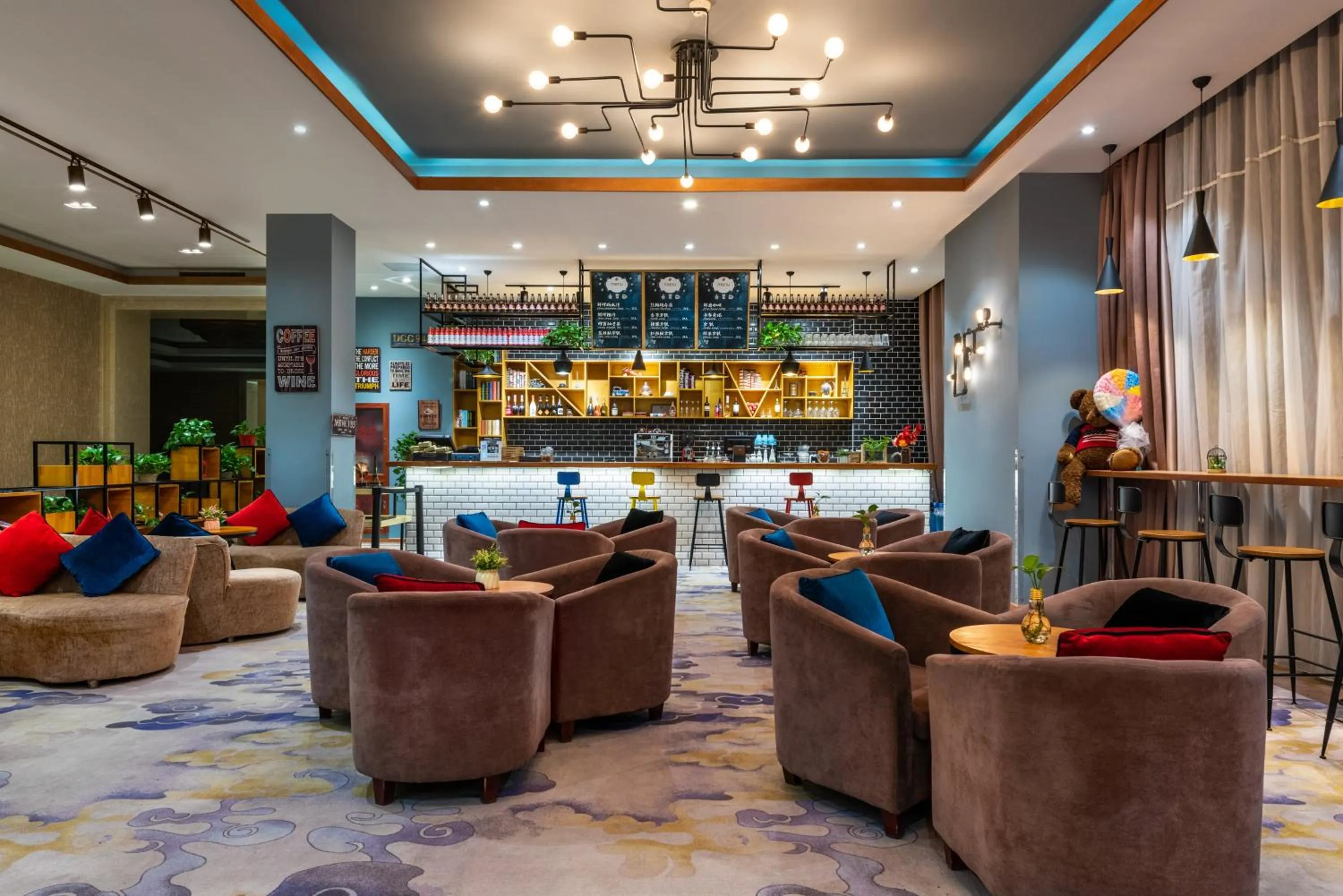 Restaurant/places to eat in Holiday Inn Beijing Airport Zone by IHG