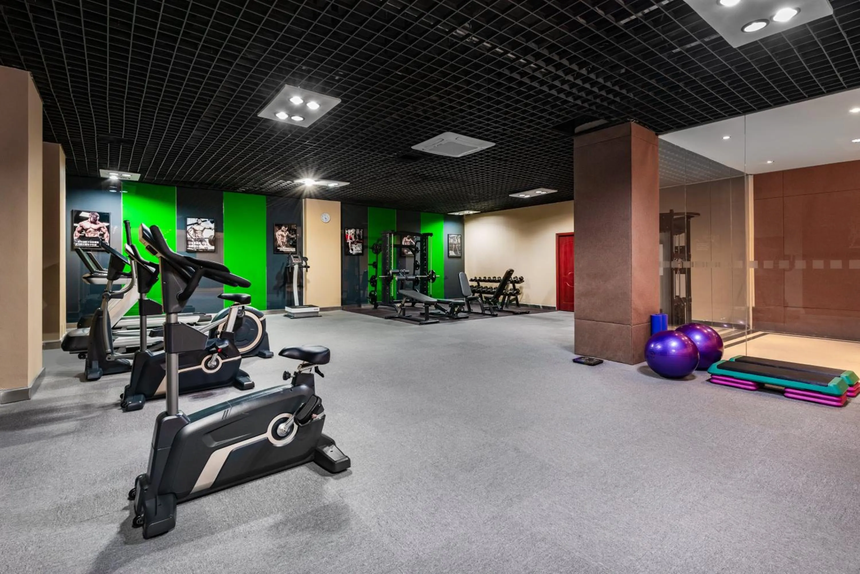 Spa and wellness centre/facilities in Holiday Inn Beijing Airport Zone by IHG