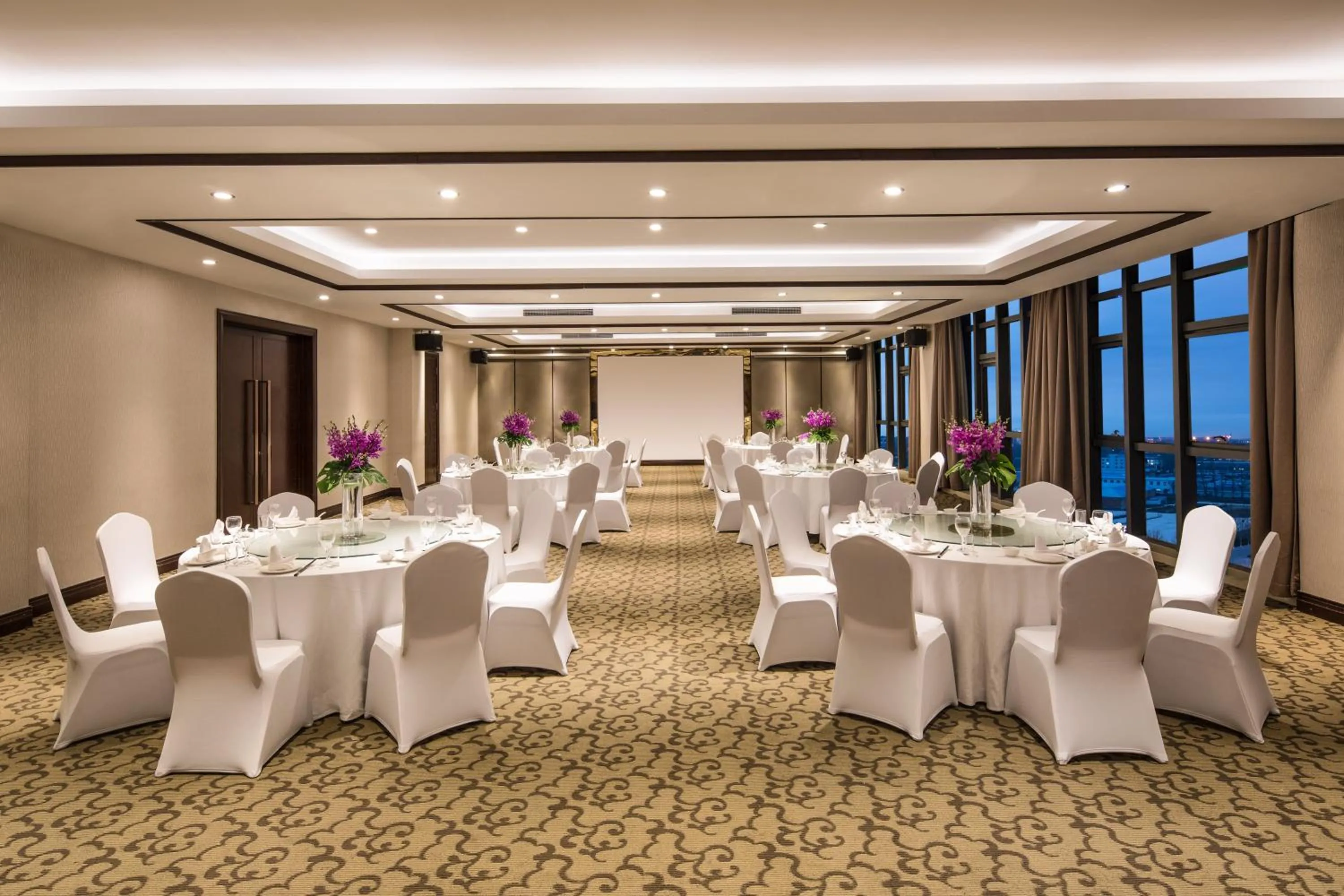 Meeting/conference room in Holiday Inn Beijing Airport Zone by IHG