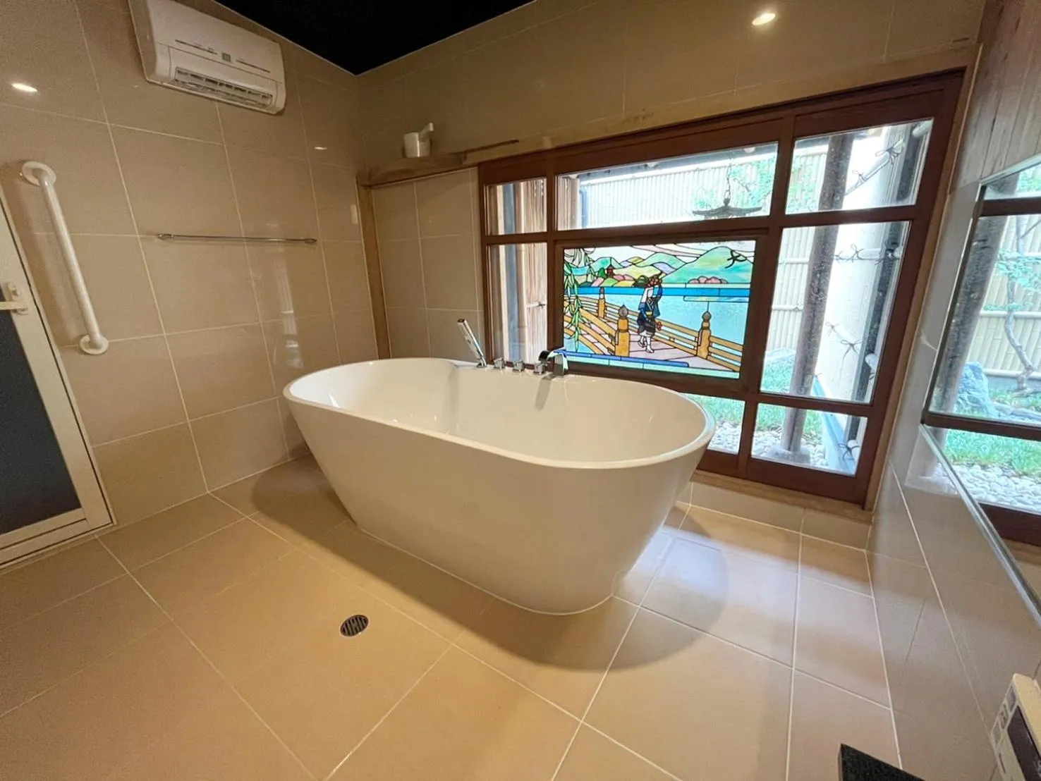 Takeya Kitano Honkan