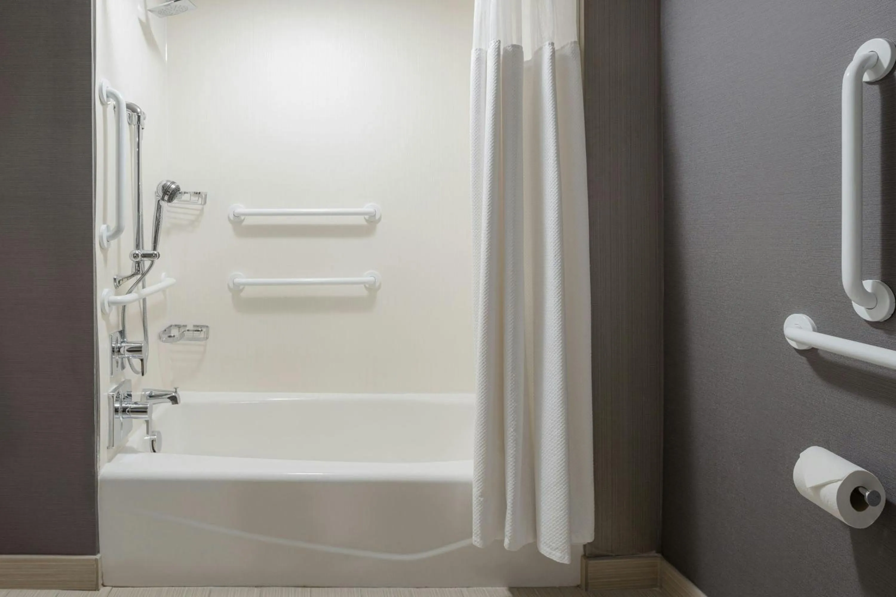 Bathroom in Courtyard by Marriott Gatlinburg Downtown