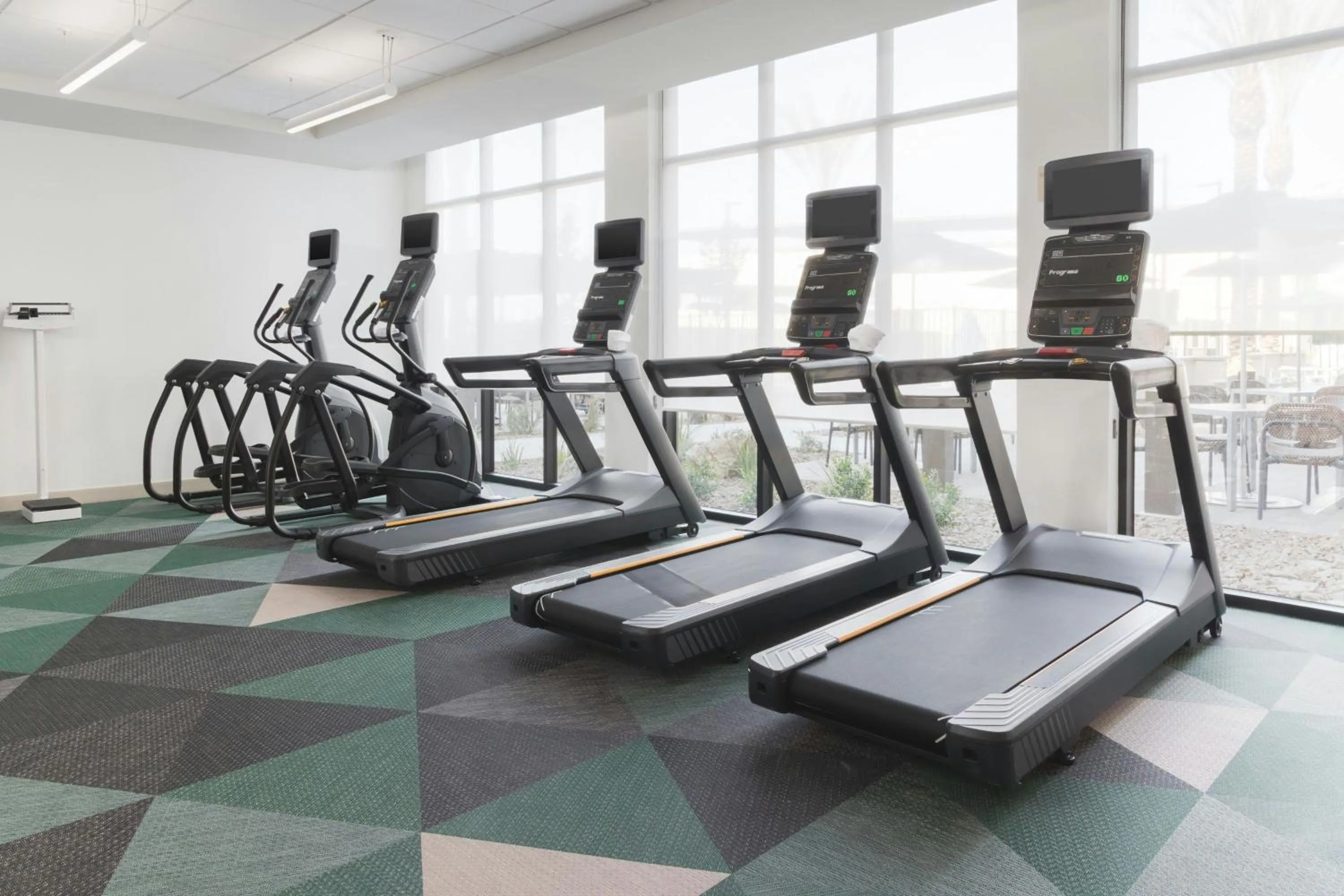 Fitness centre/facilities in Element Las Vegas Airport