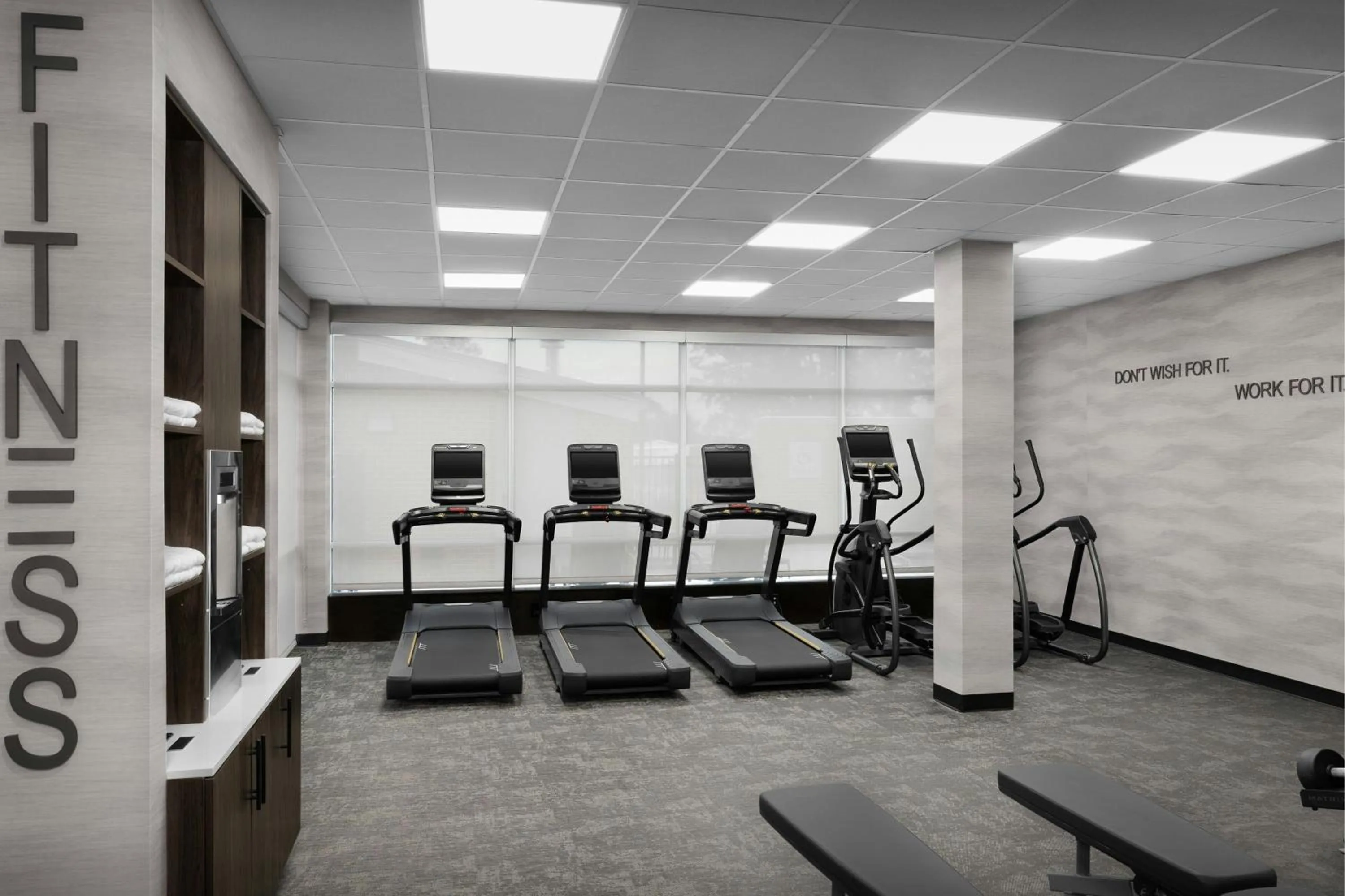 Fitness centre/facilities in Fairfield Inn & Suites Weldon