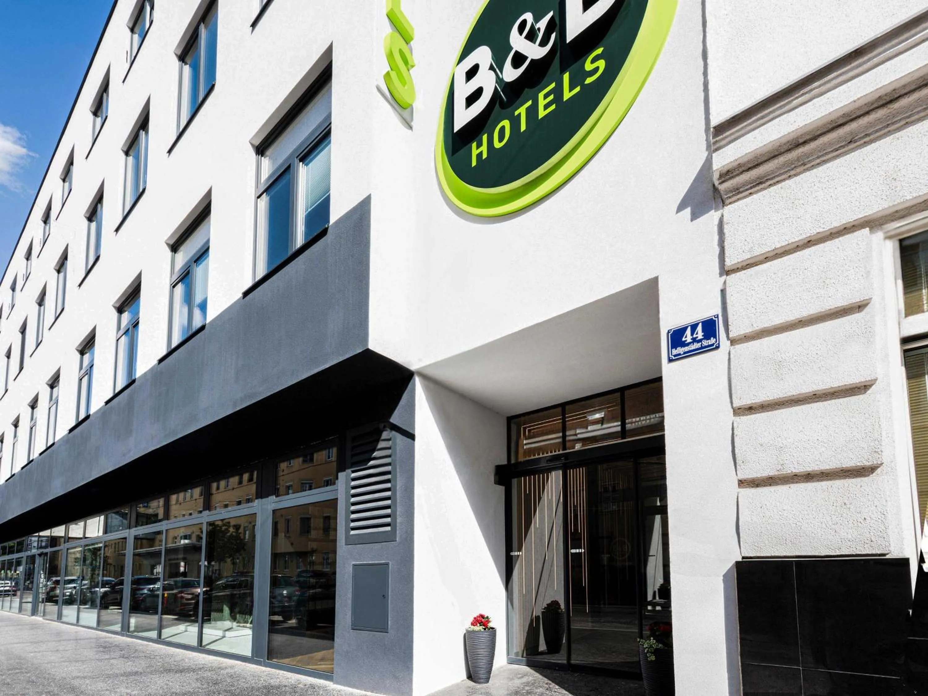 Property building in B&B HOTEL Wien-Heiligenstadt