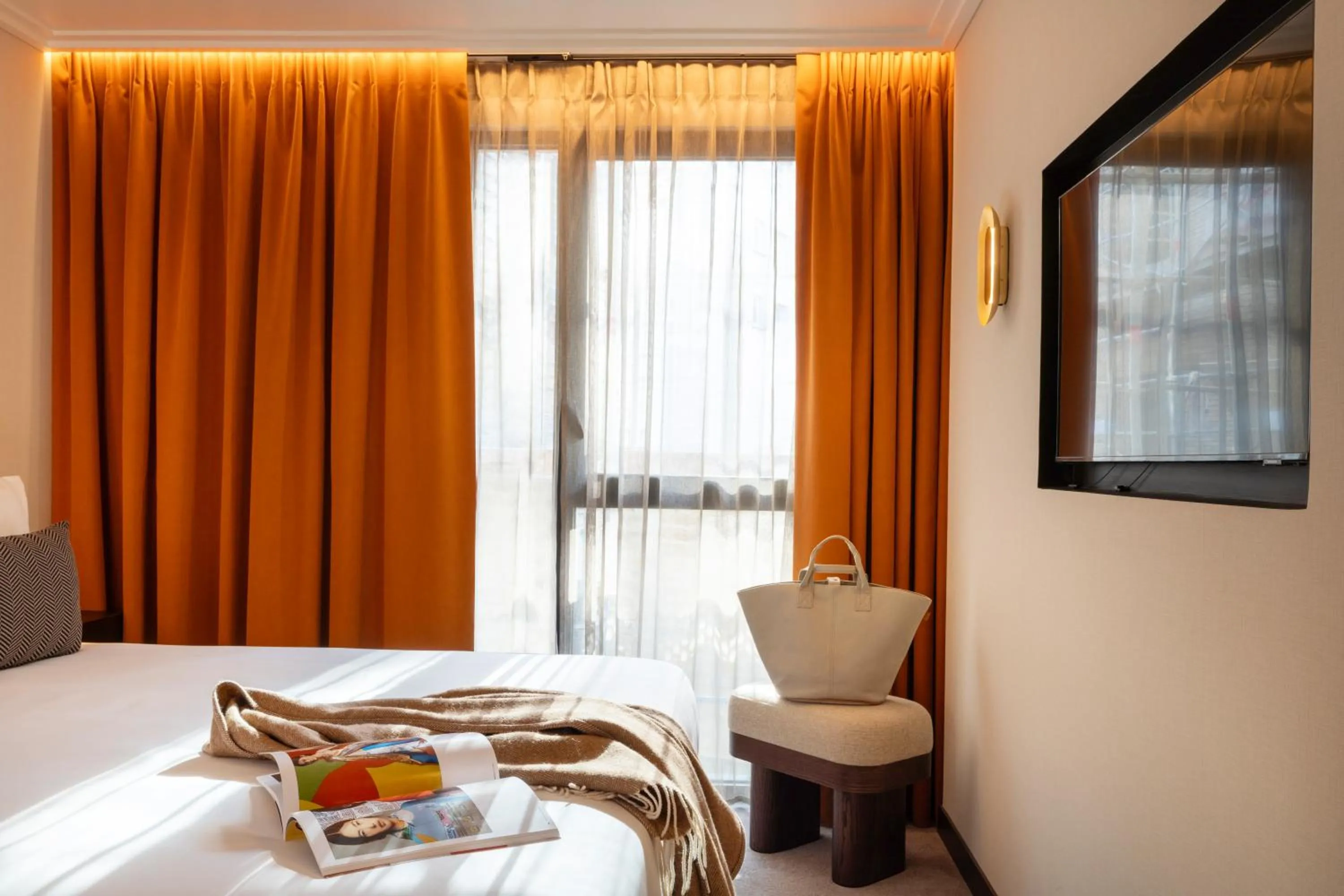 Bedroom, Bed in Belinda Hôtel & Spa