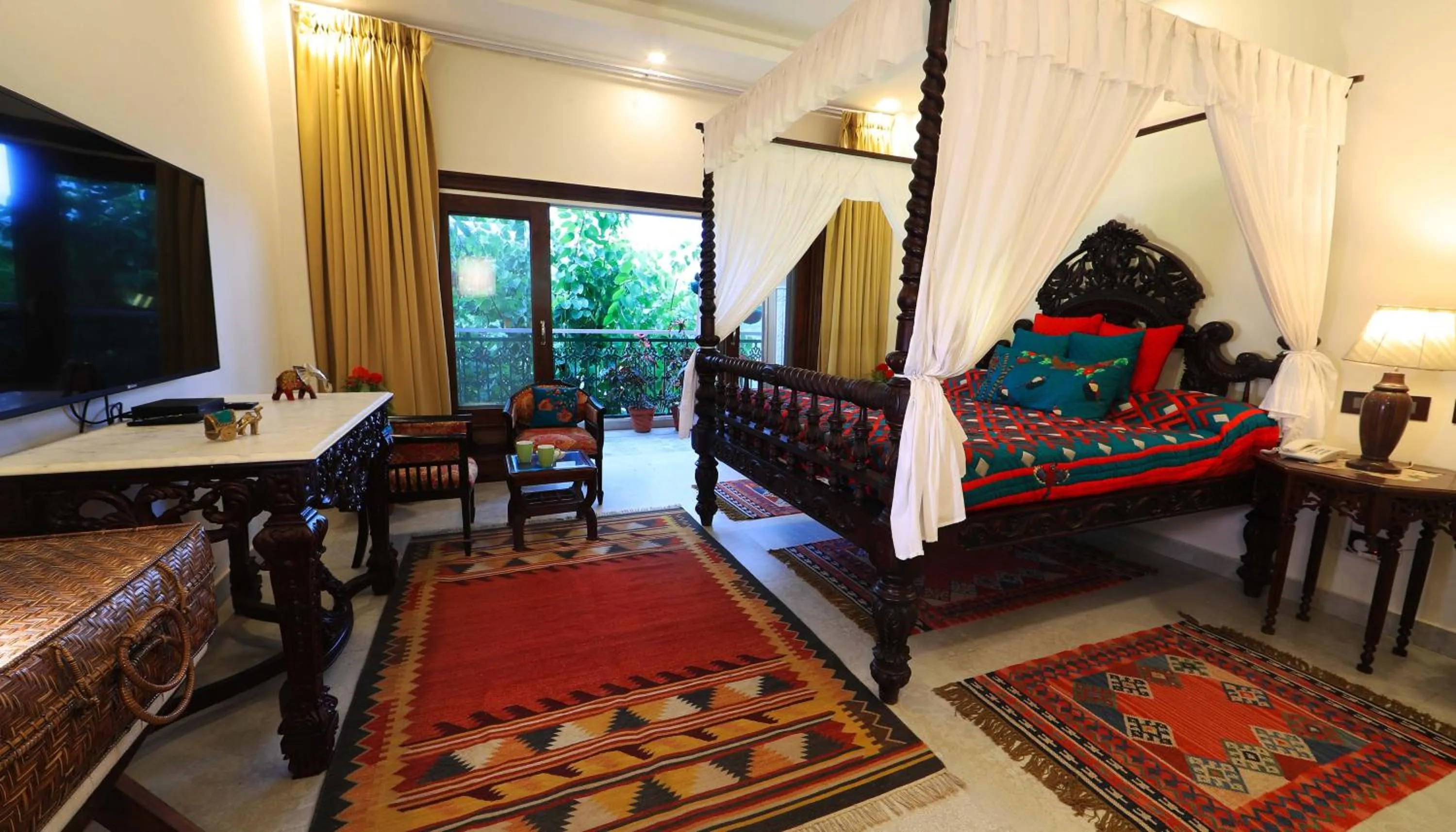 Photo of the whole room, Bed in Shaheen Bagh - A Luxury Boutique Resort & Spa