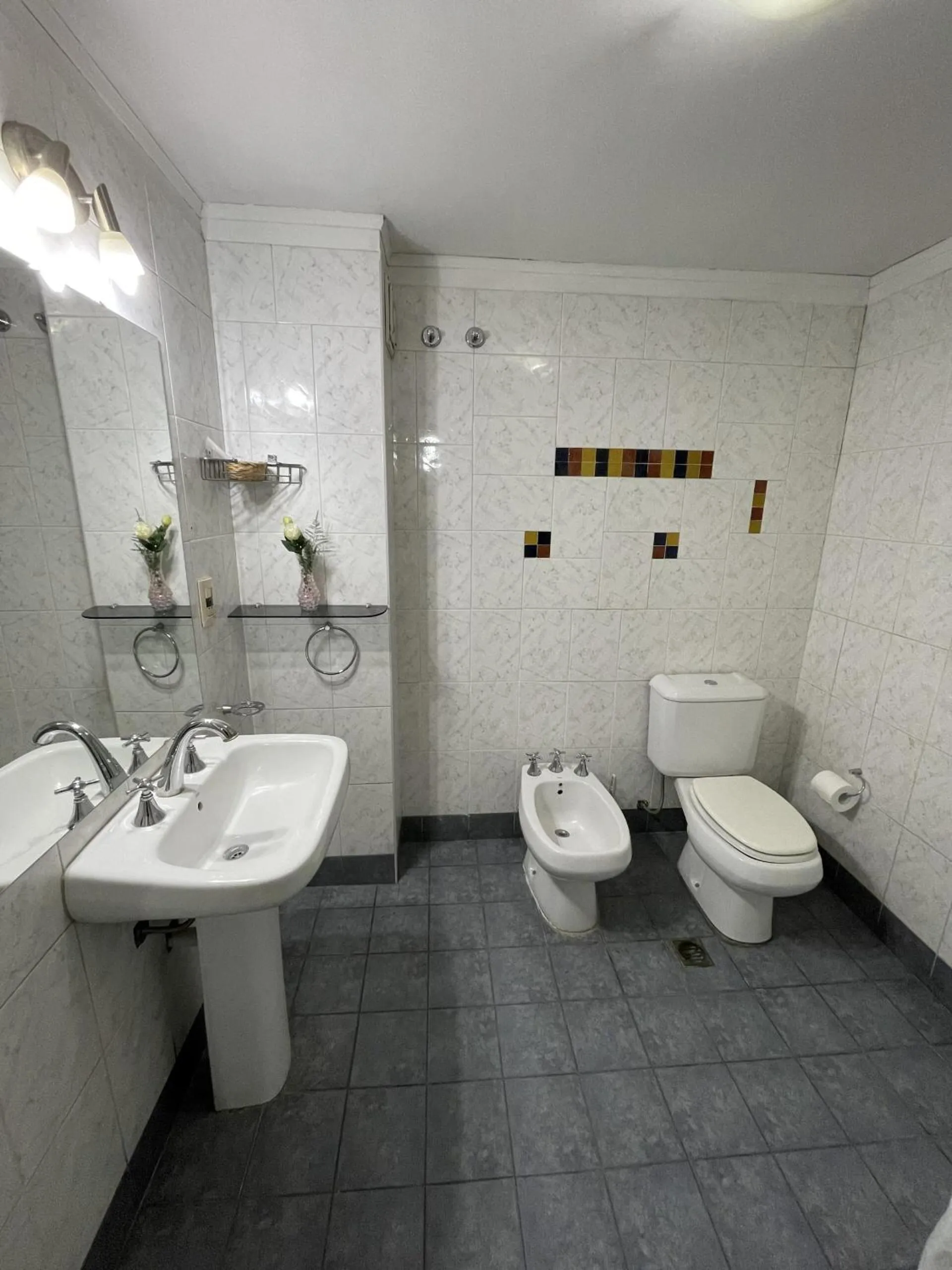 Shower in San lorenzo apart