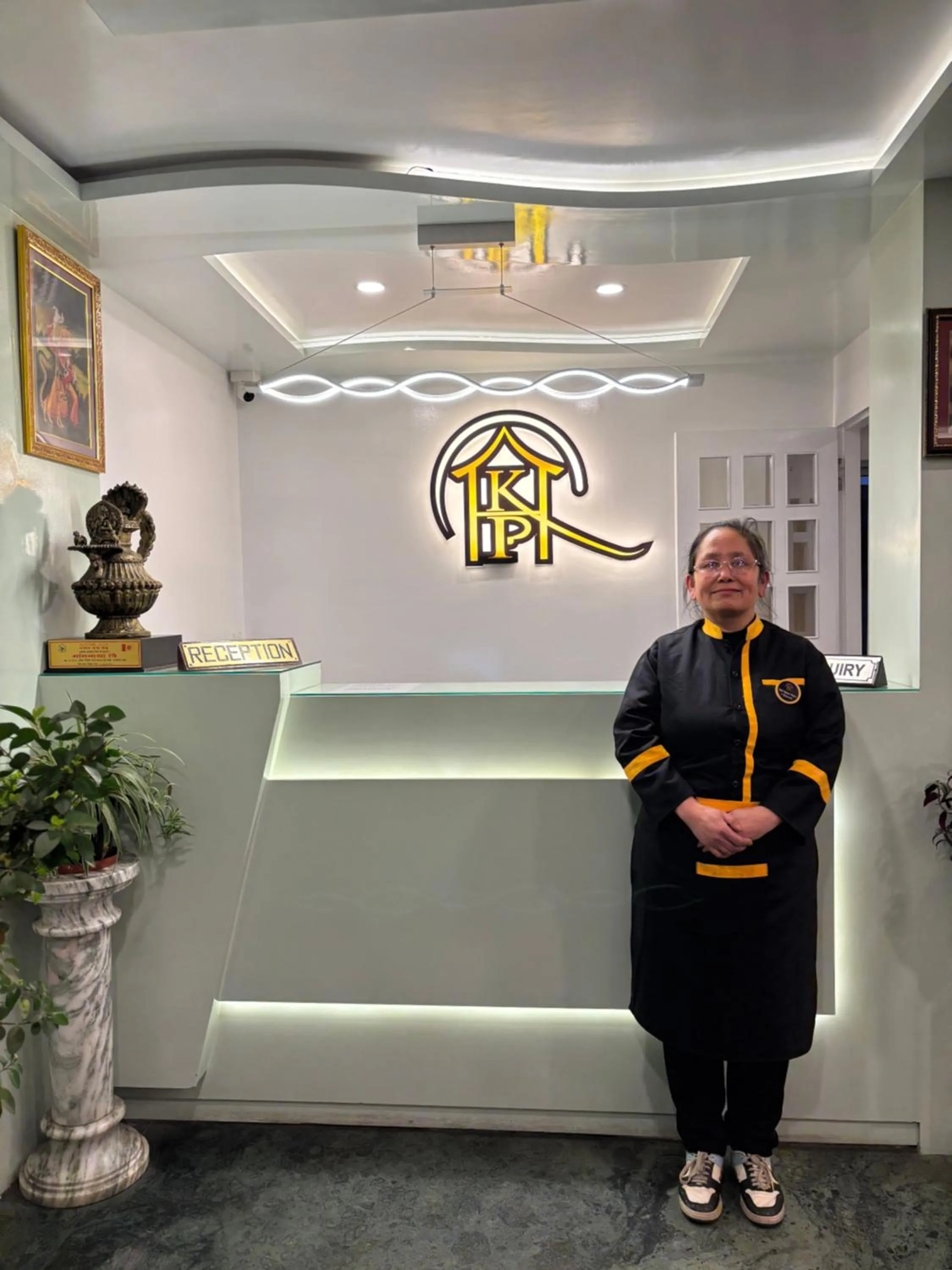 Lobby or reception in Hotel KASTURI PALACE & RESTAURANT DARJEELING