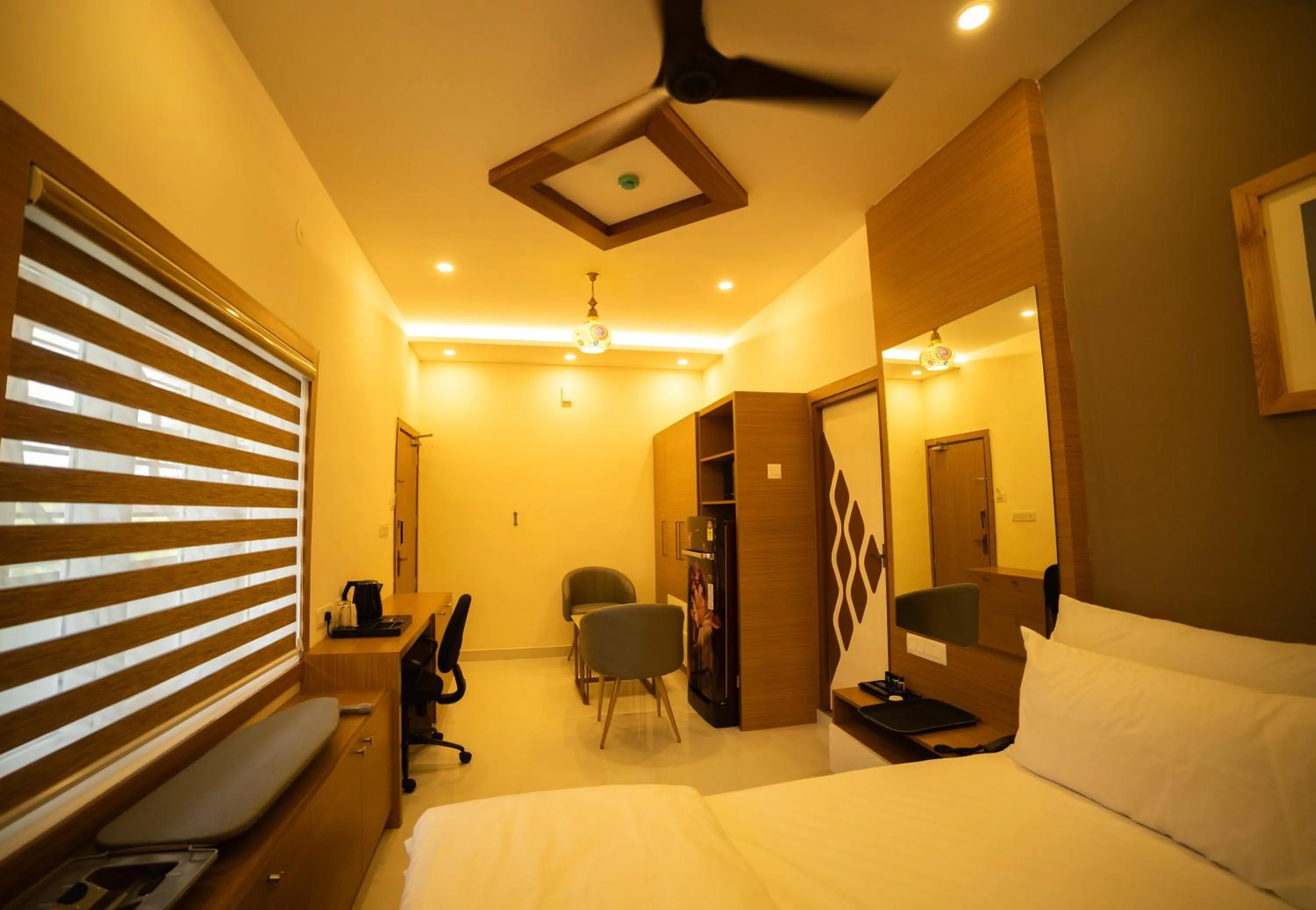 Photo of the whole room, Bed in S Cross Munroe Island Resort