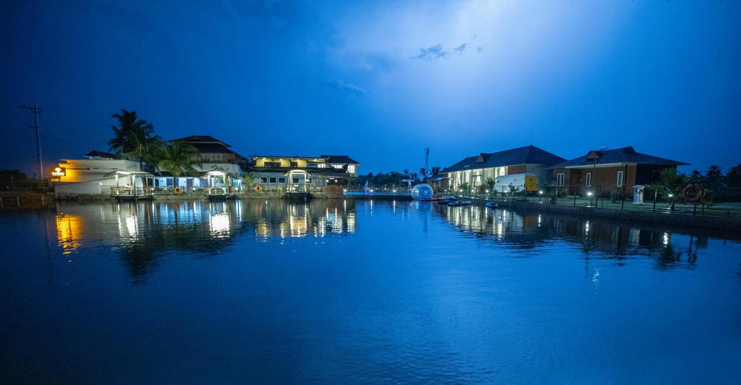 Property building in S Cross Munroe Island Resort