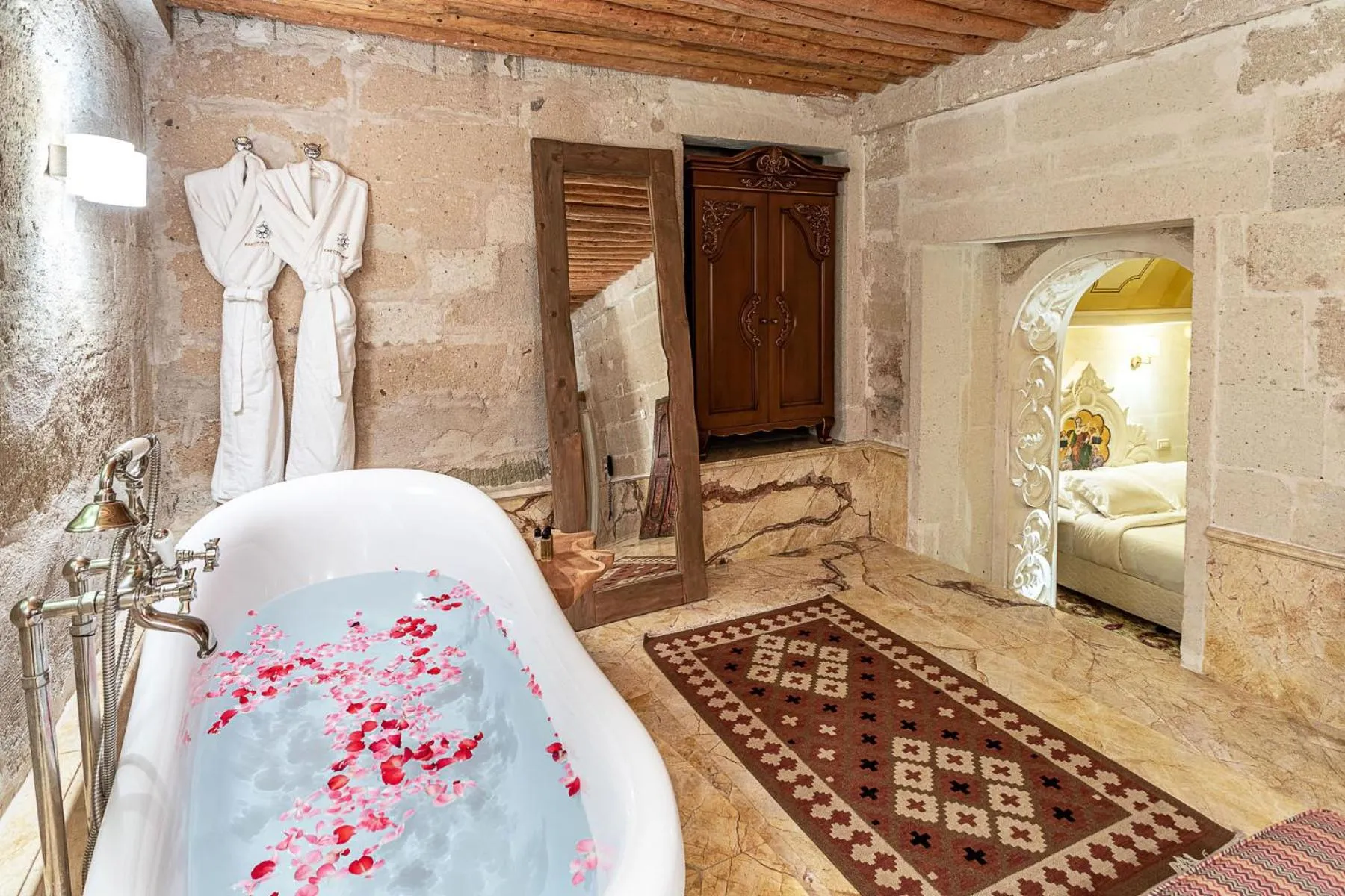 Bath in Exedra Cappadocia