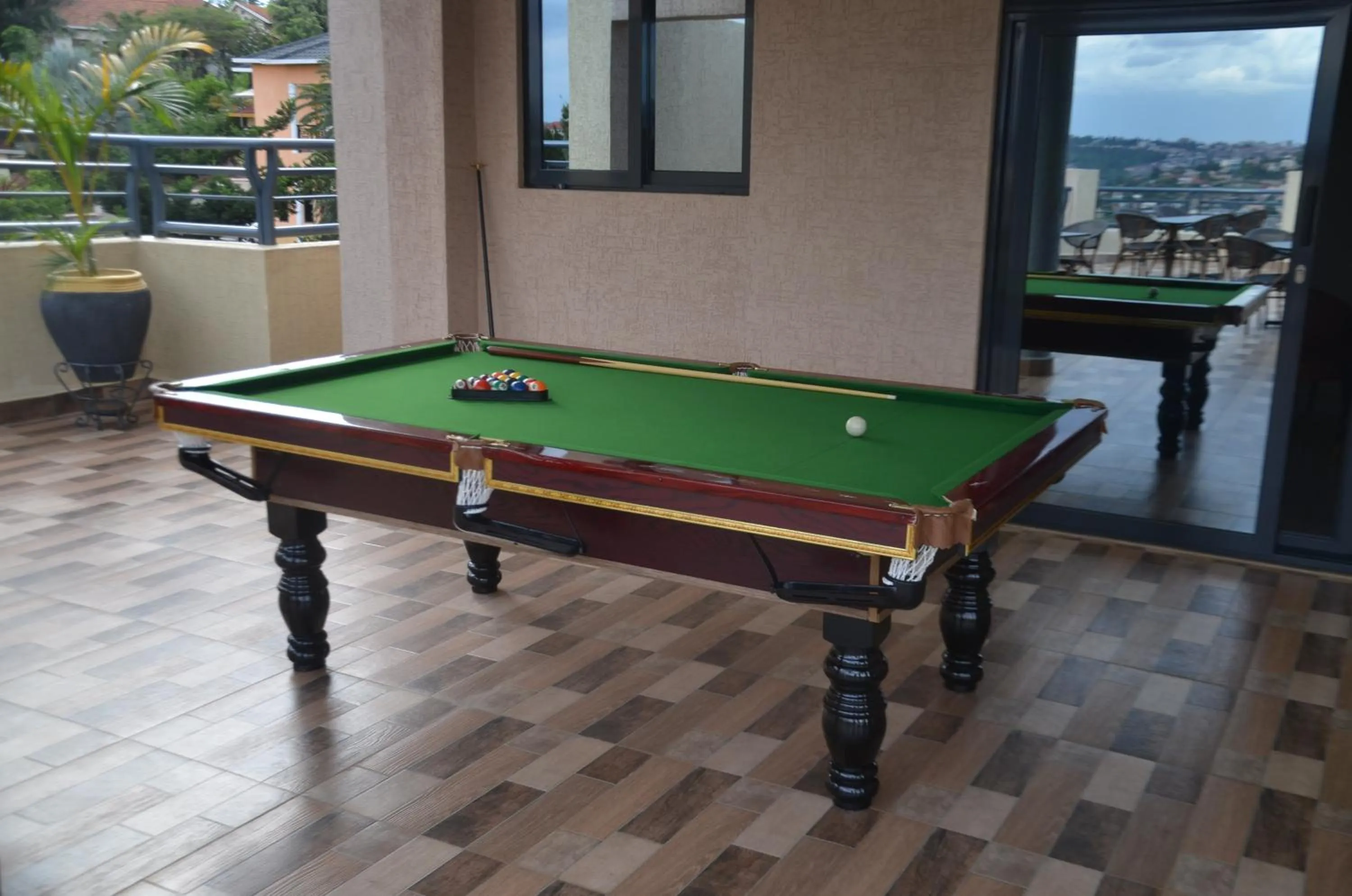 Billiard in Victory Villa Apartment hotel