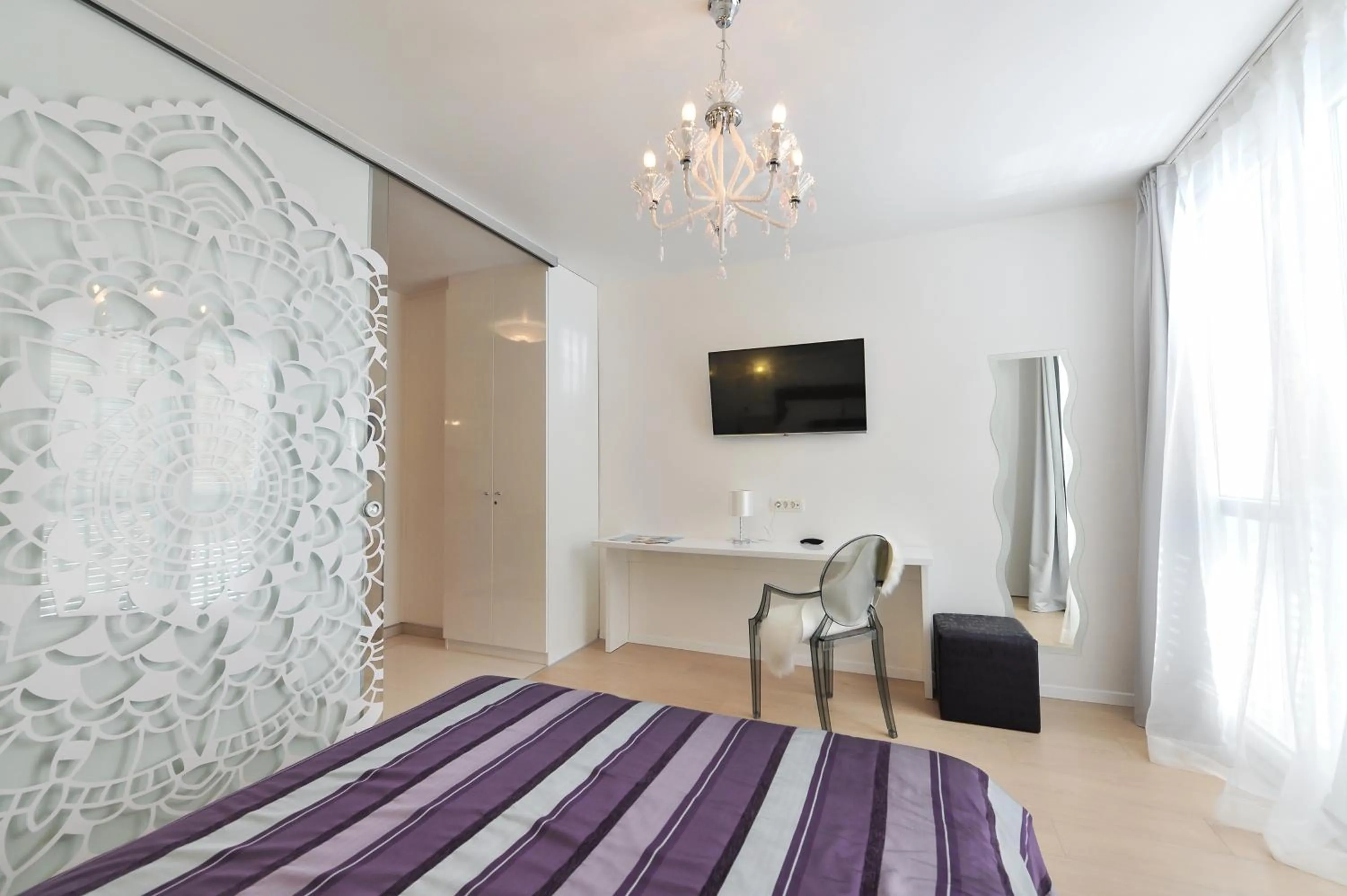 Bed in Luka Residence Apartments