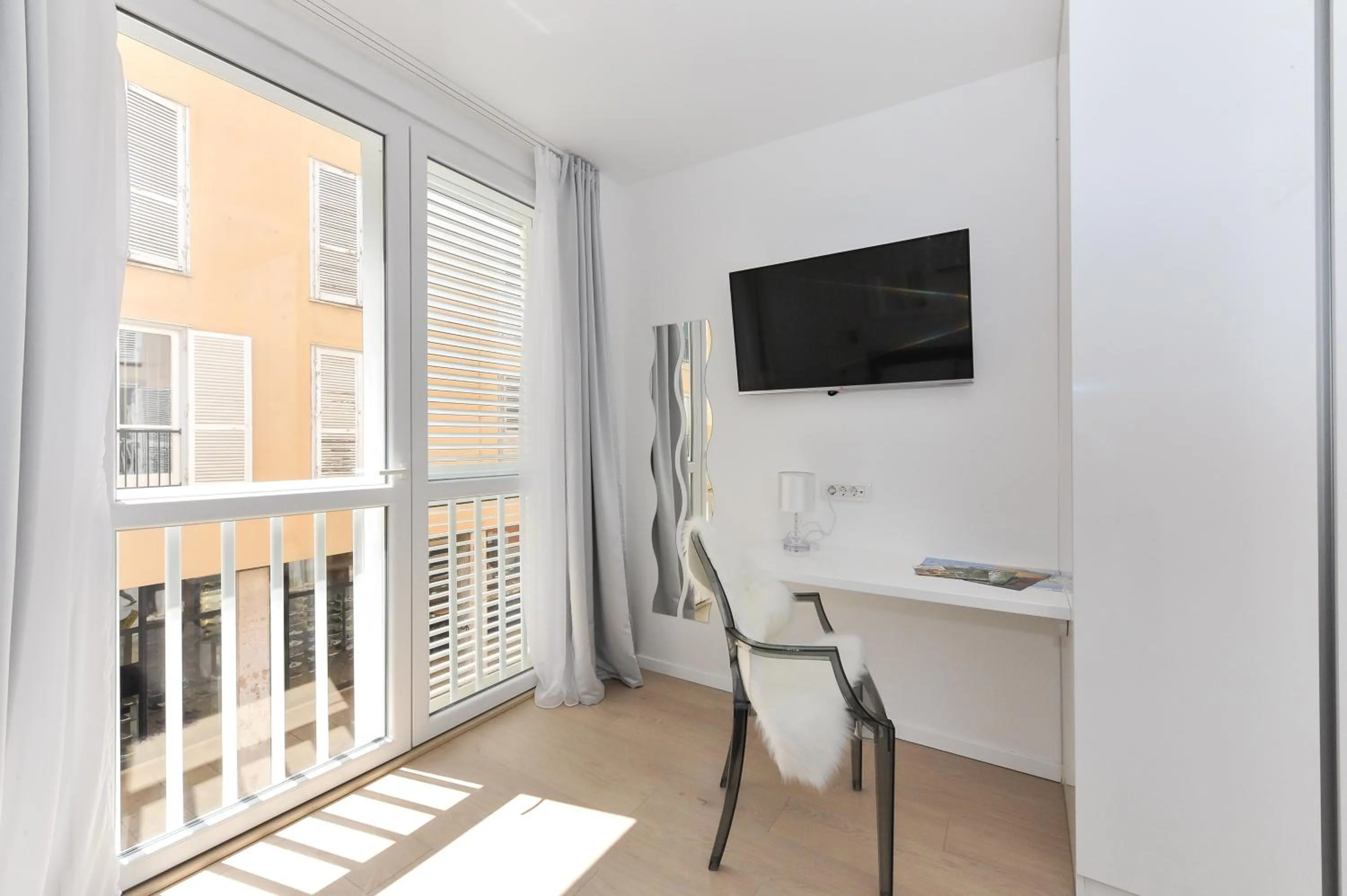 Luka Residence Apartments