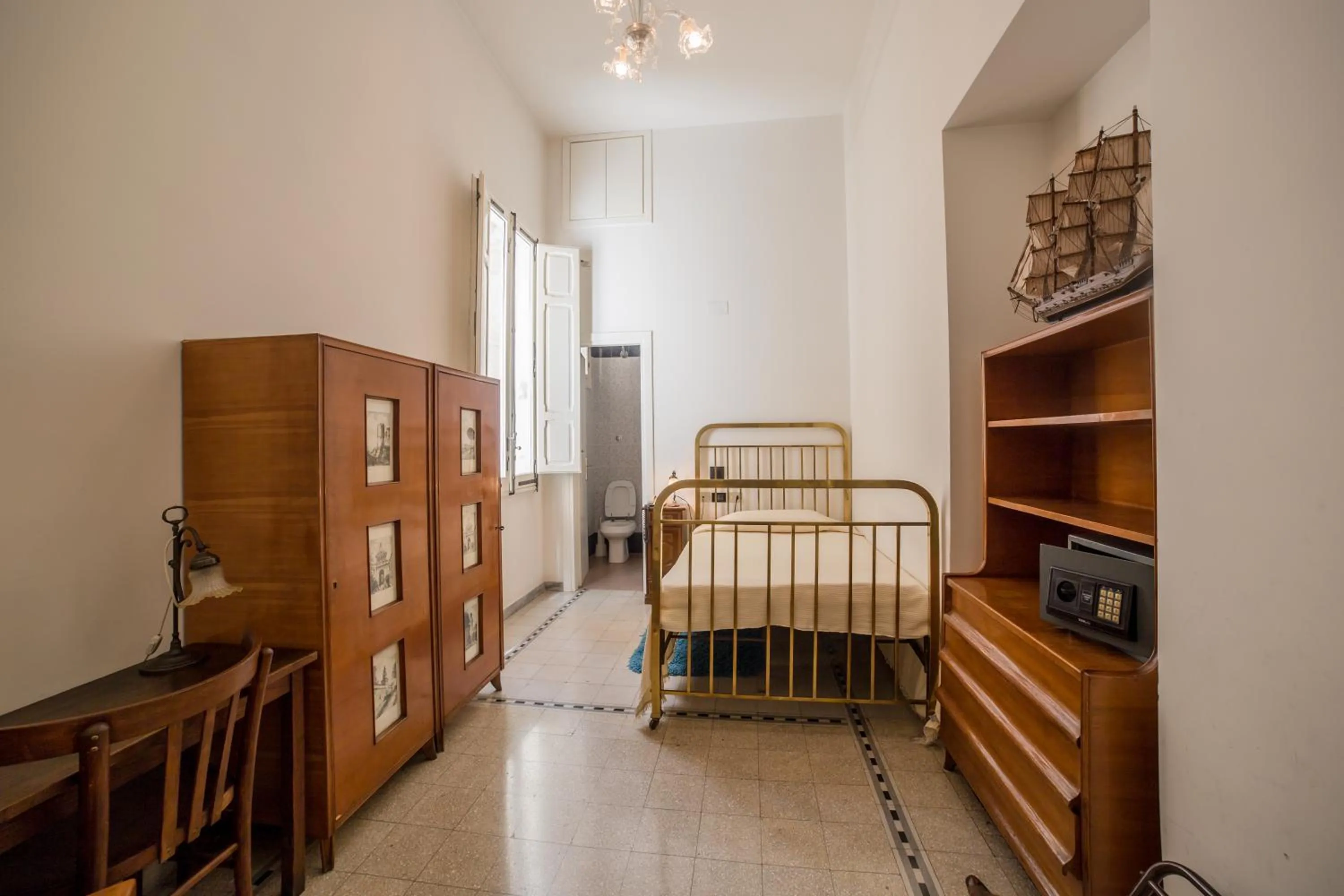 Photo of the whole room, Bed in Hotel AeR BJ Vittoria