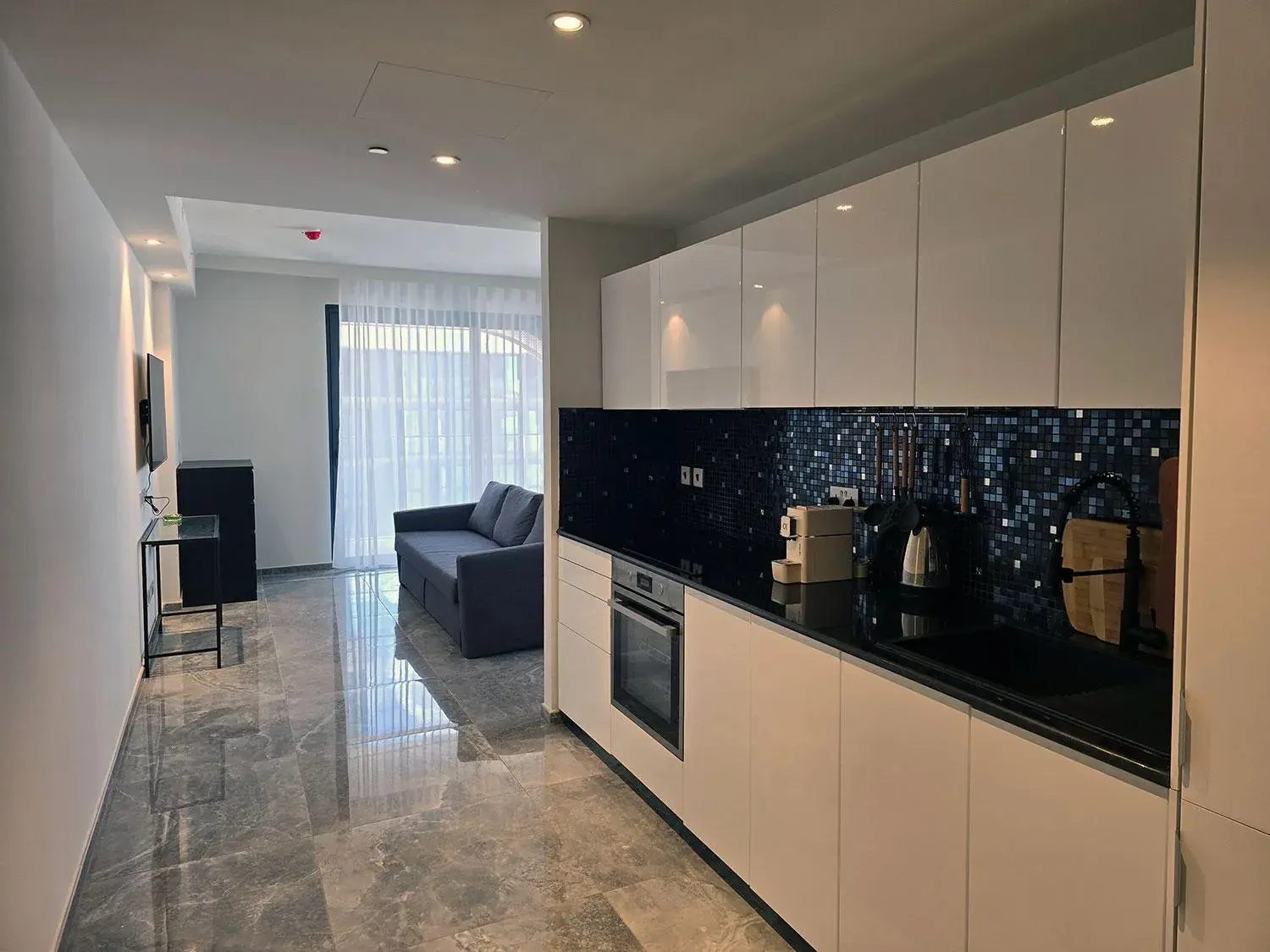 One-Bedroom Apartment with Balcony in Mercury Suites - Skydream Getaways One-Bedroom Apartment with Balcony in Mercury Suites - Skydream Getaways