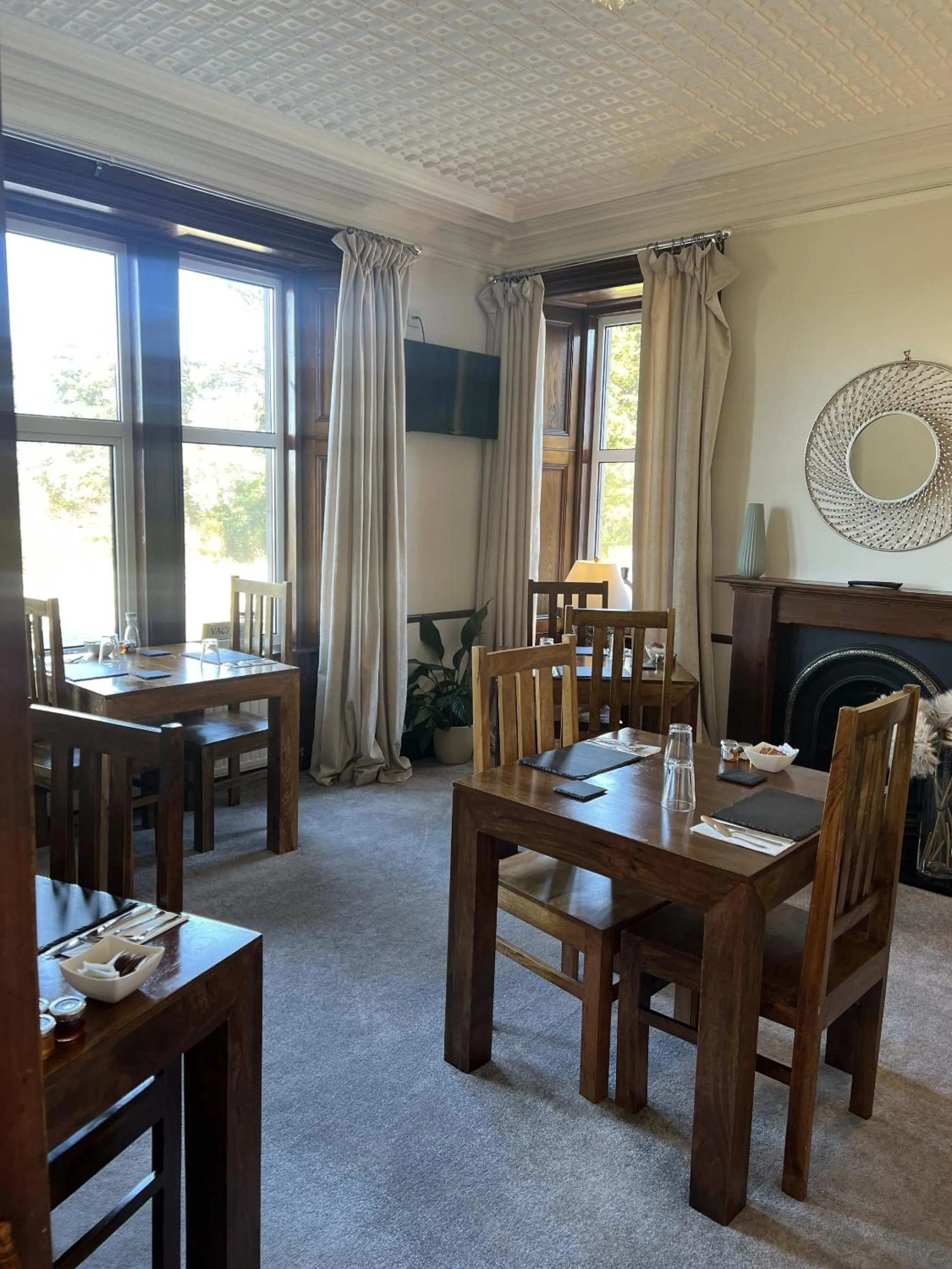 Dining area in Springfield guest house