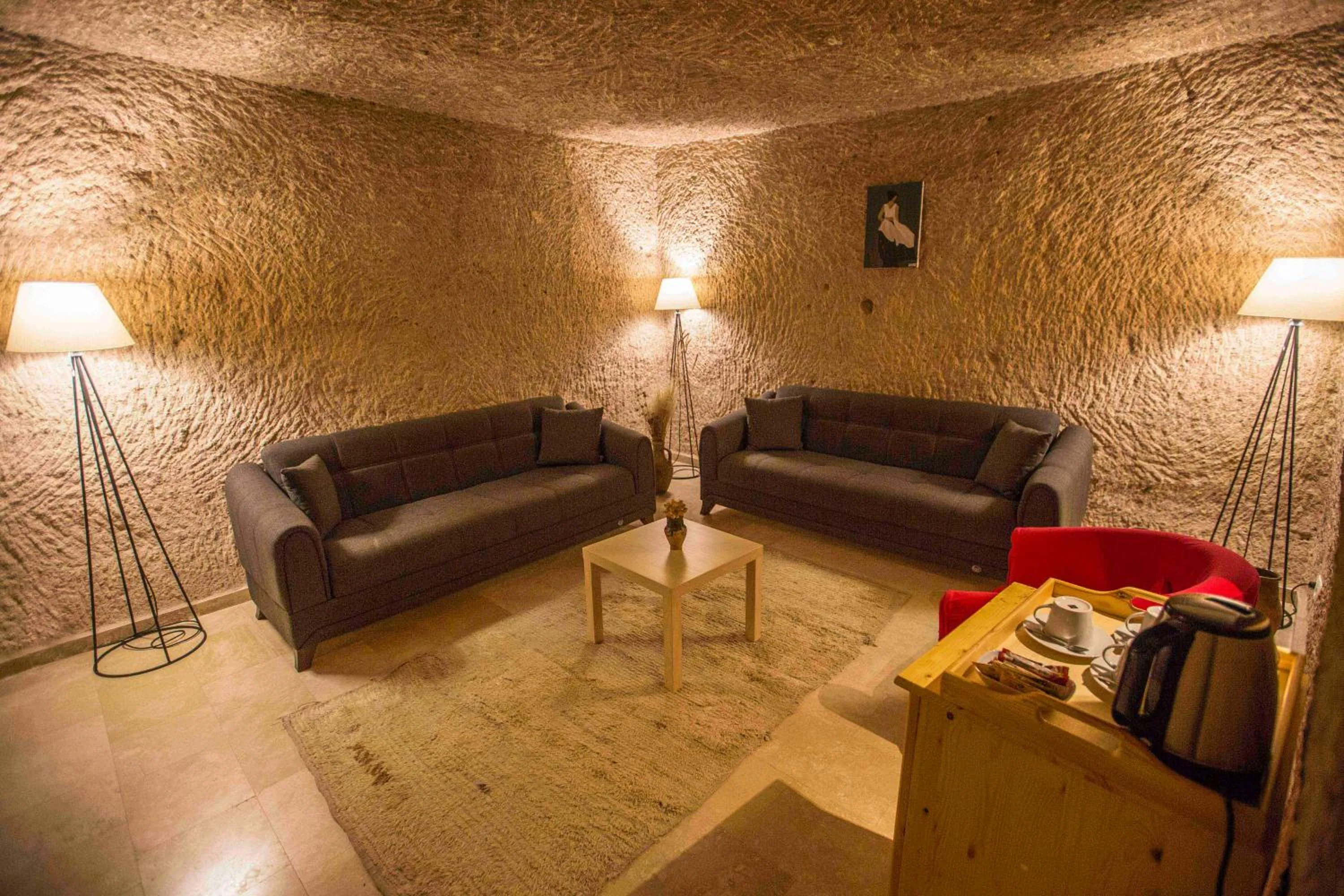 Garden in Kistar Cave Hotel