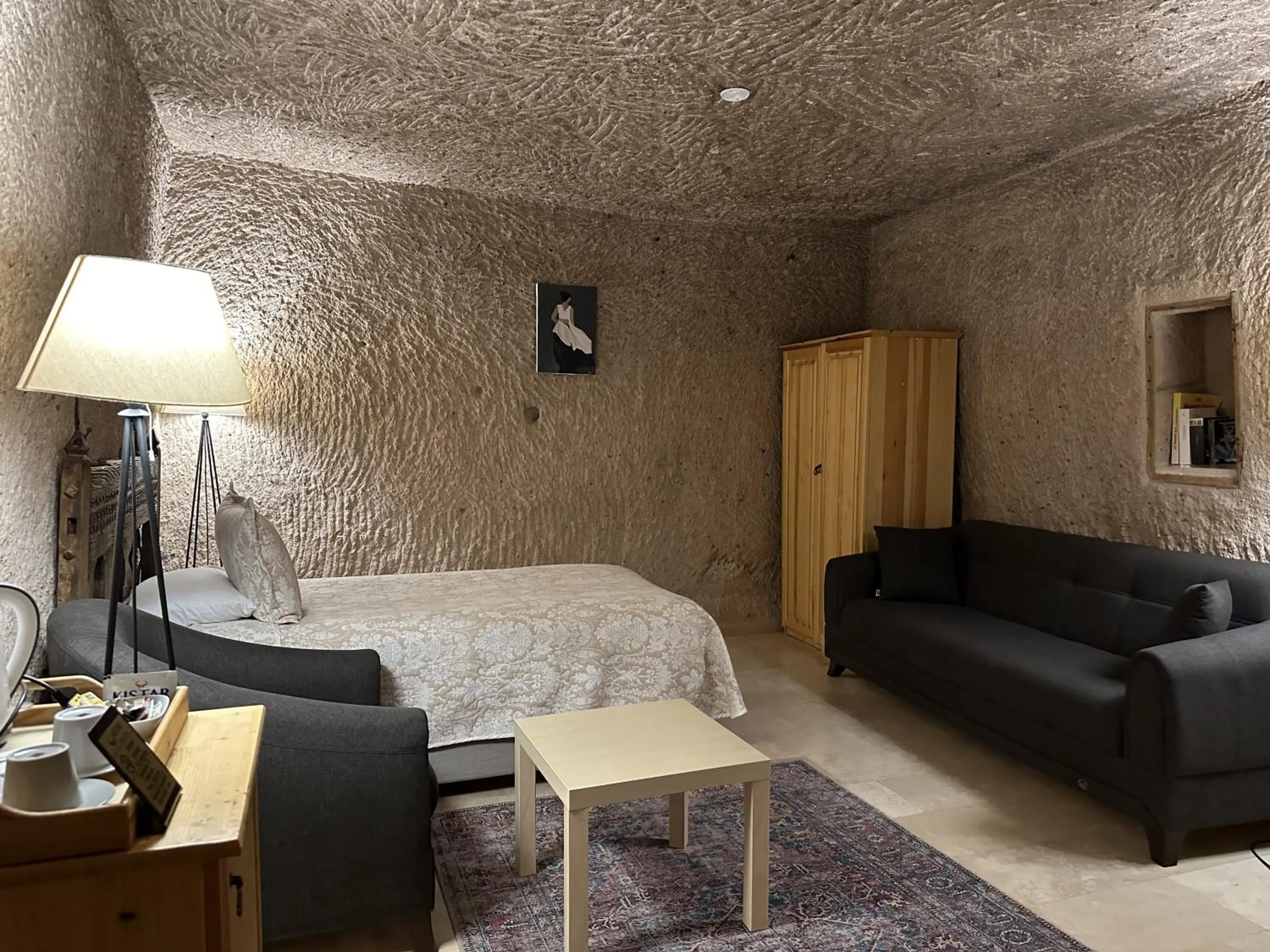 Coffee/tea facilities, Bed in Kistar Cave Hotel