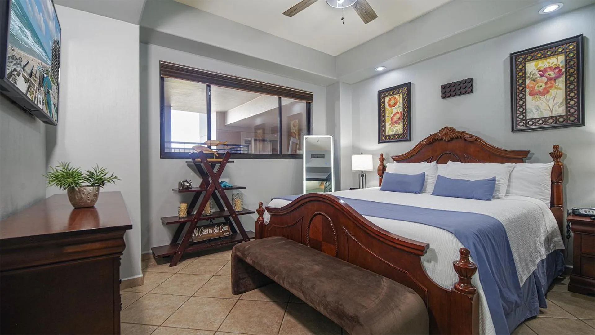 Bed in Las Palomas Beach & Golf Resort