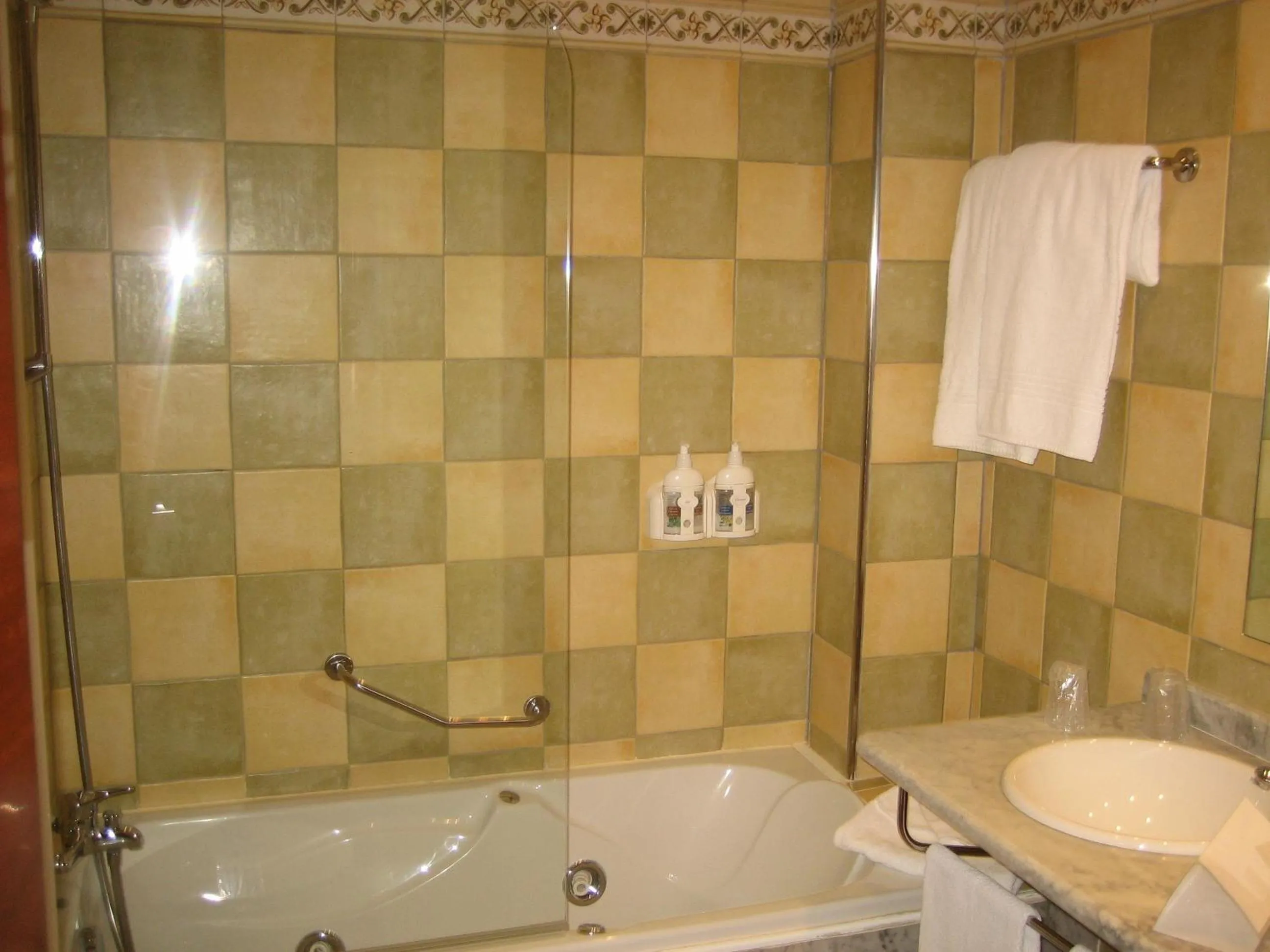 Bathroom in Hotel Santiago