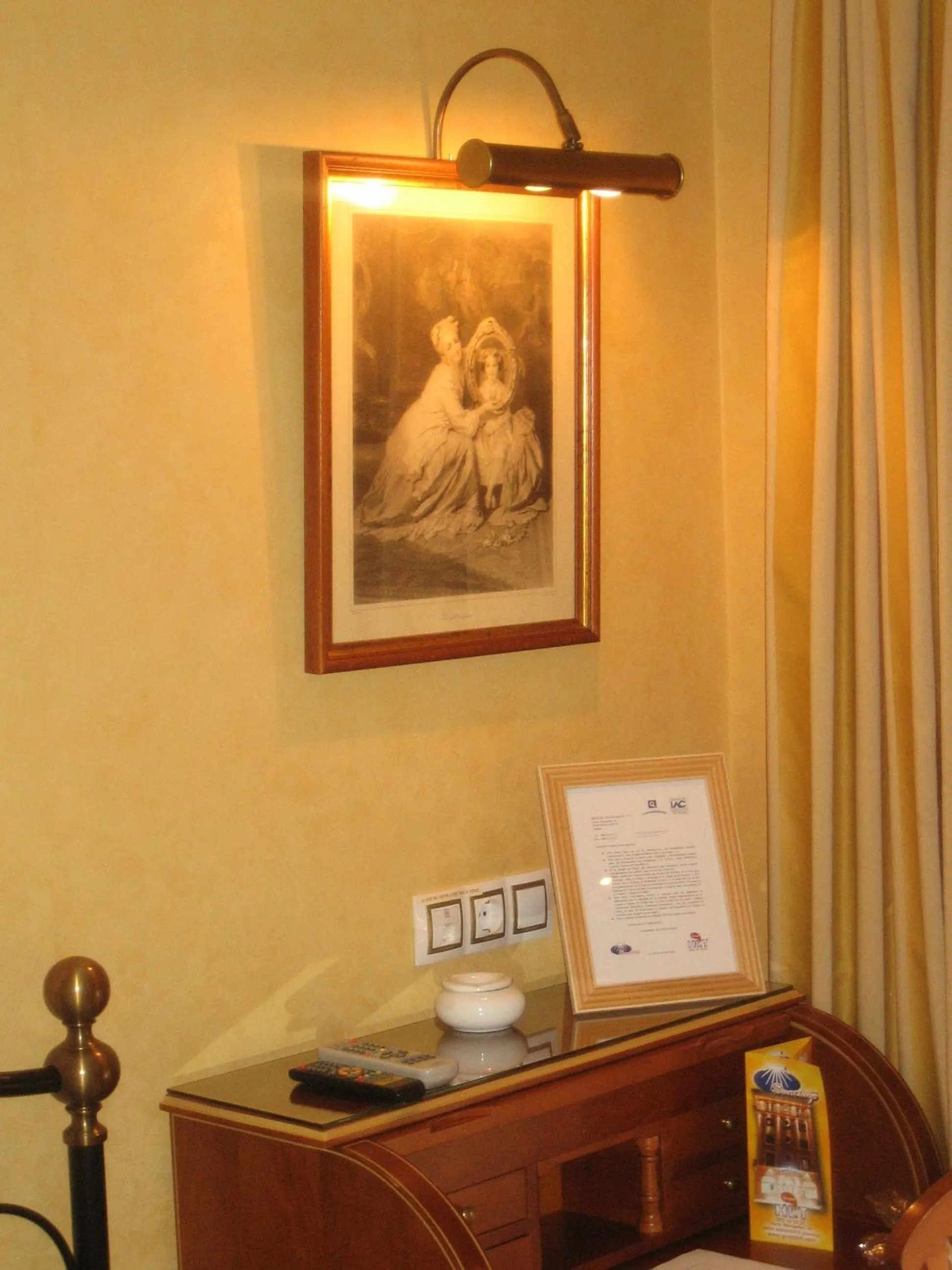 Decorative detail in Hotel Santiago