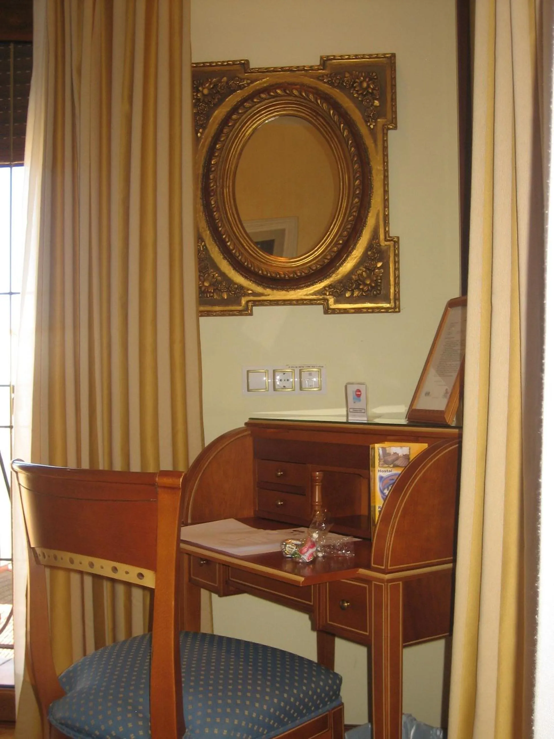 Decorative detail in Hotel Santiago