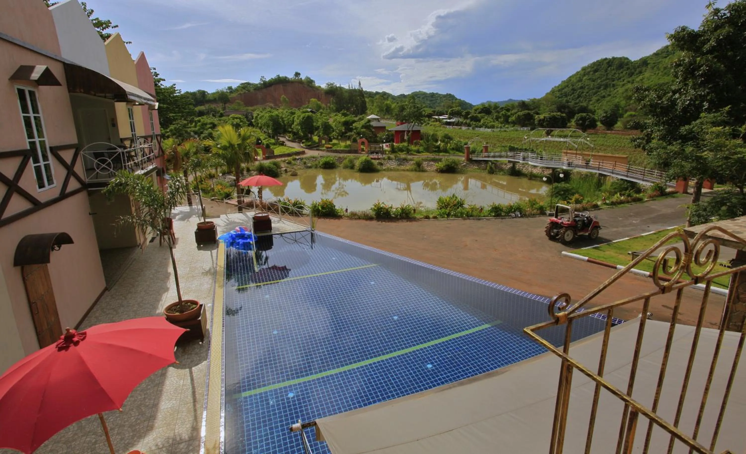 Restaurant/places to eat in Ville De La Vie Khao Yai