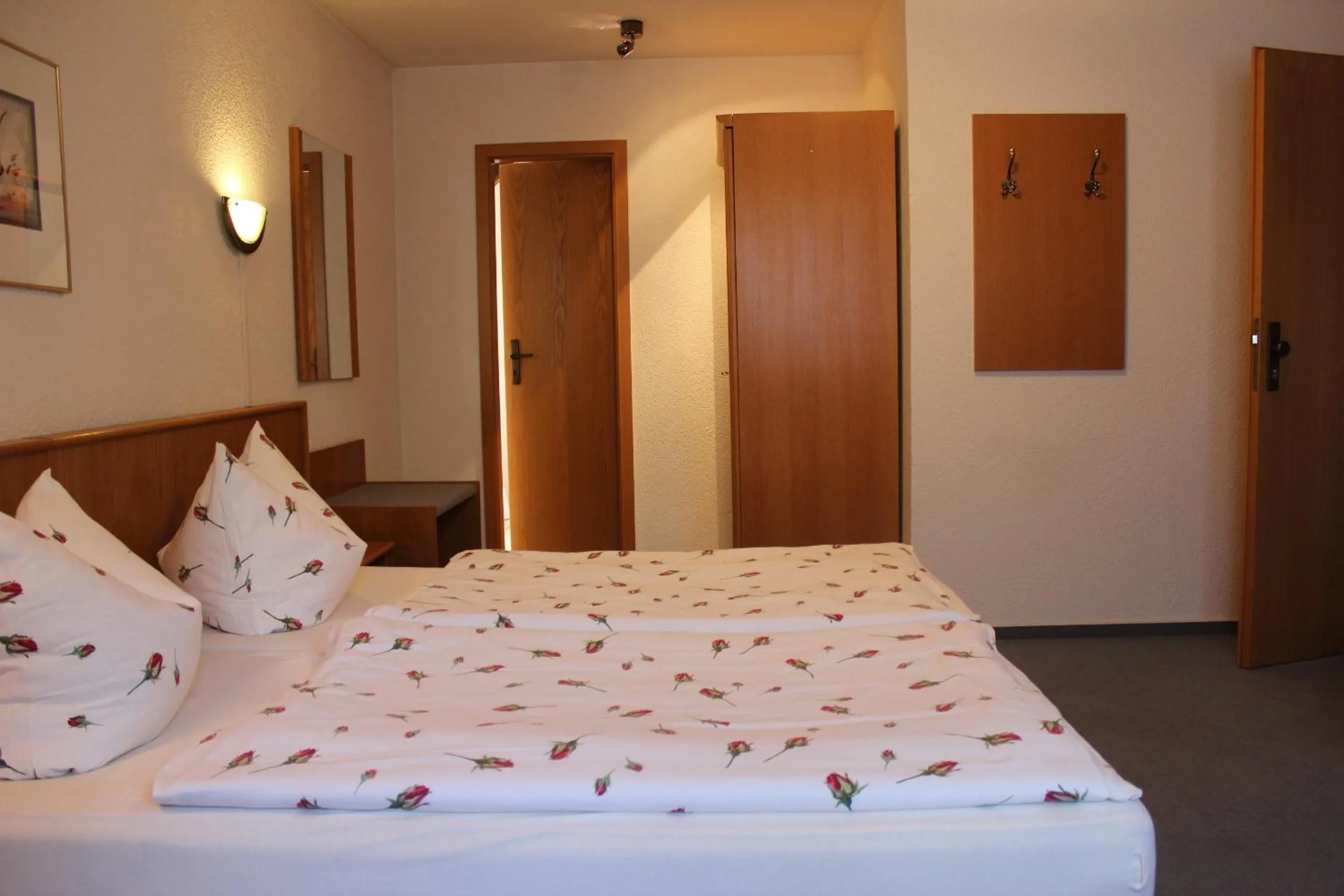 Photo of the whole room, Bed in Pension Ujut