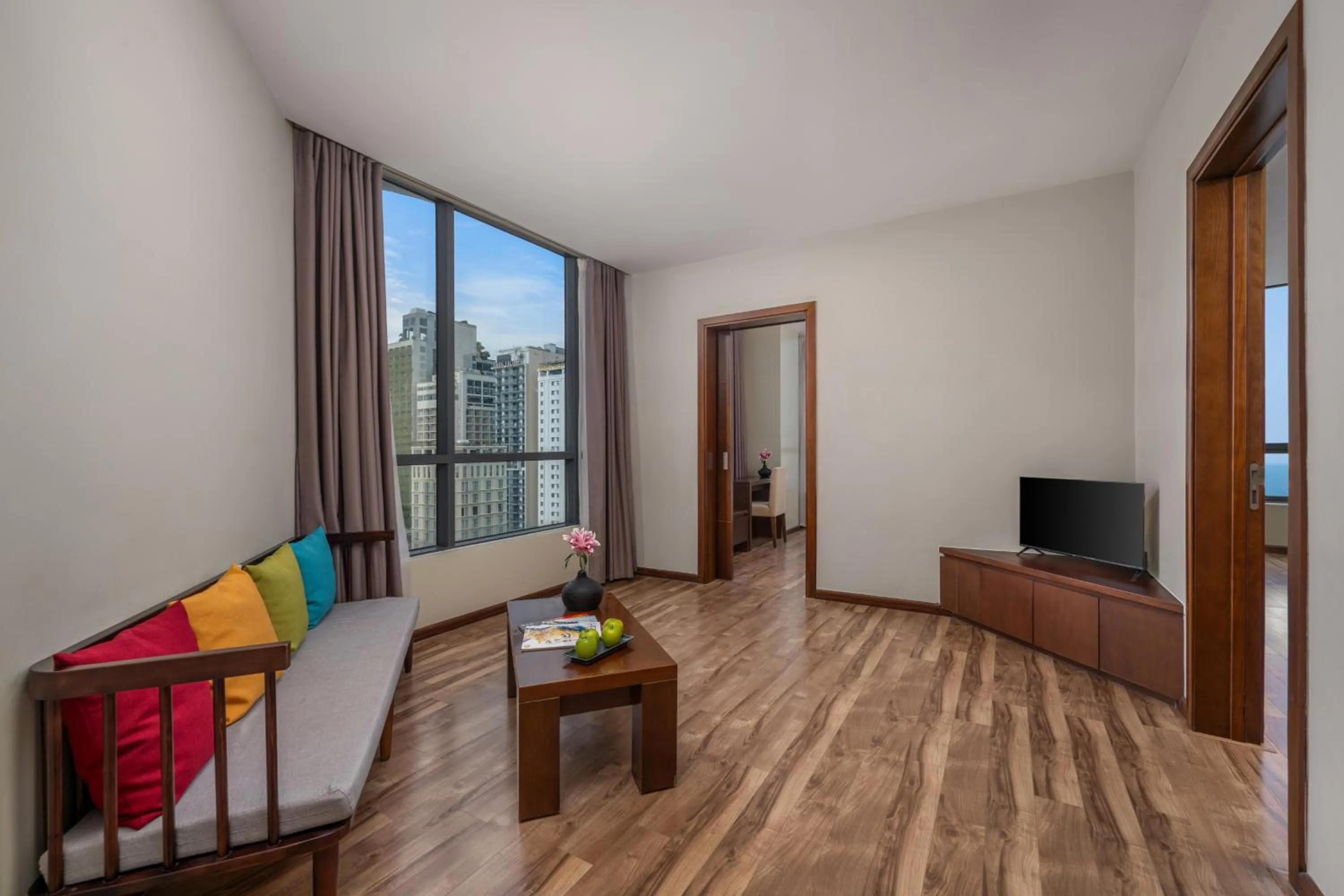 Communal lounge/ TV room in Avatar Danang Hotel