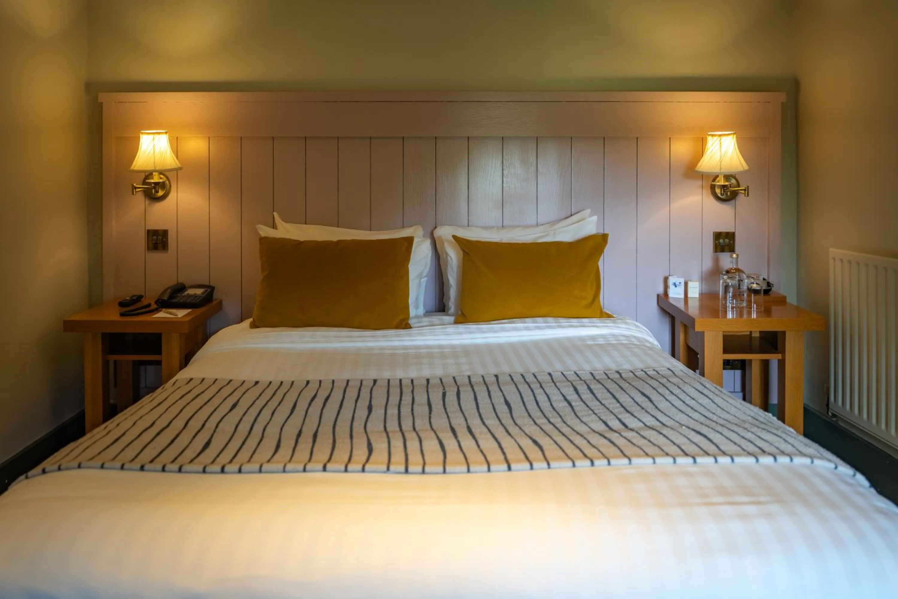 Property building, Bed in Tewinbury Farm Hotel